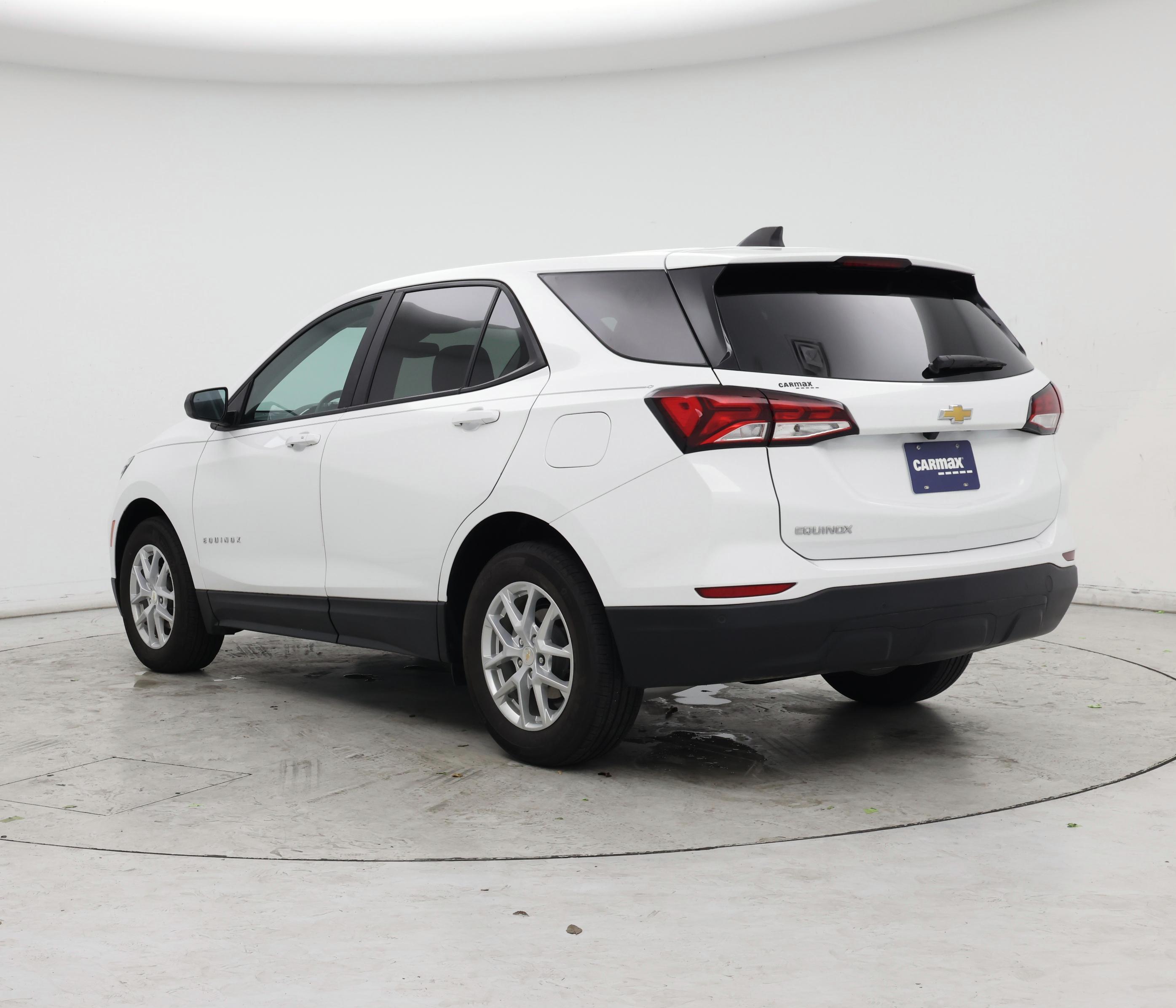 Thumbnail: 2022 Chevrolet Equinox - 2