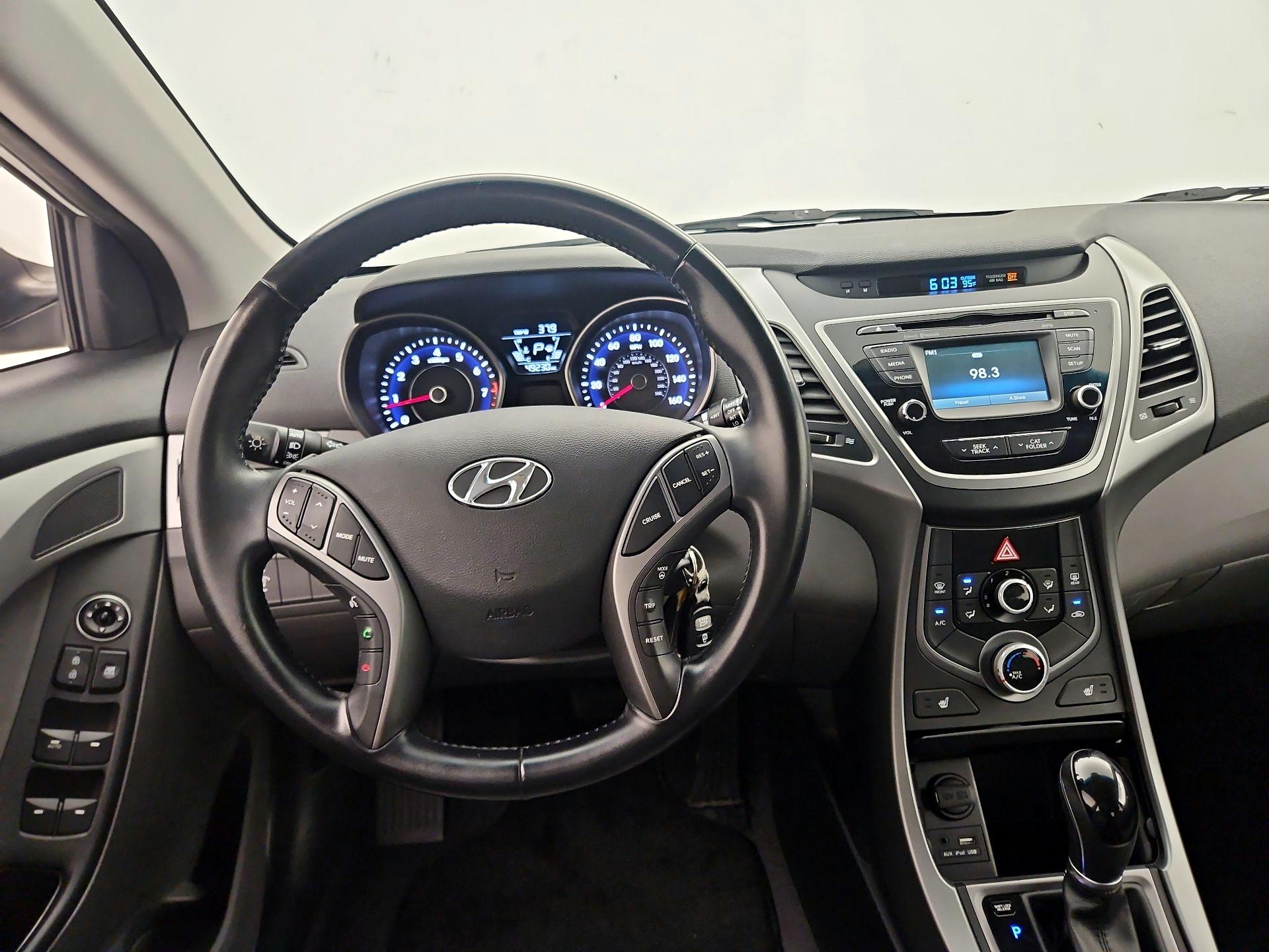 Thumbnail: 2014 Hyundai Elantra - 10
