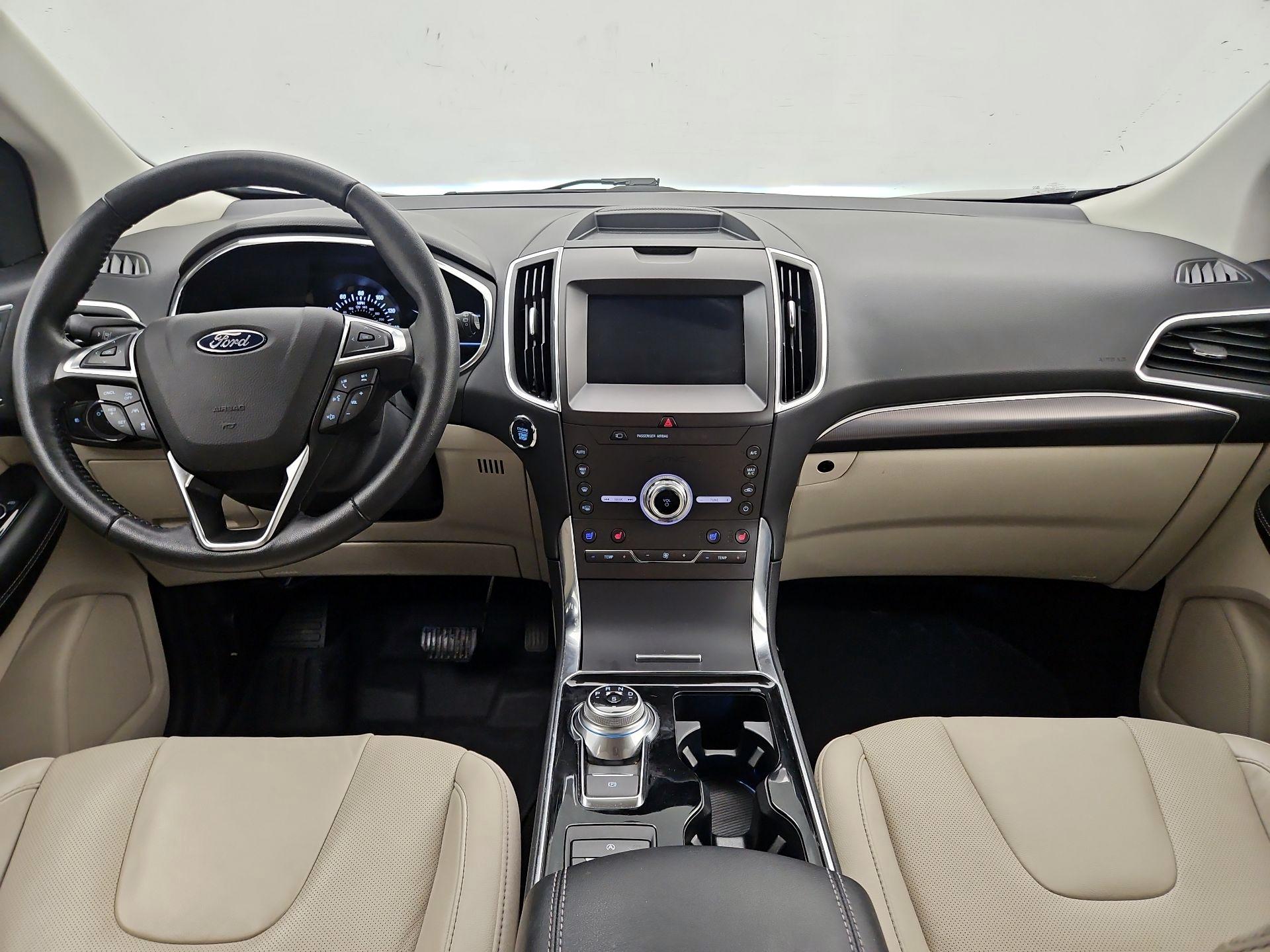 Thumbnail: 2020 Ford Edge - 9