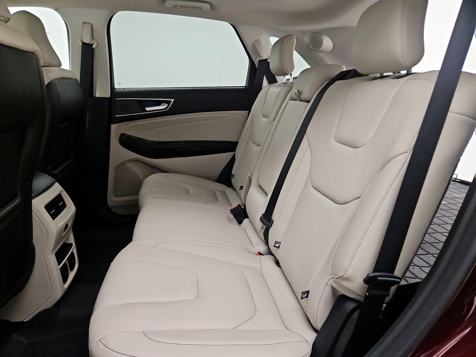 Thumbnail: 2020 Ford Edge - 20