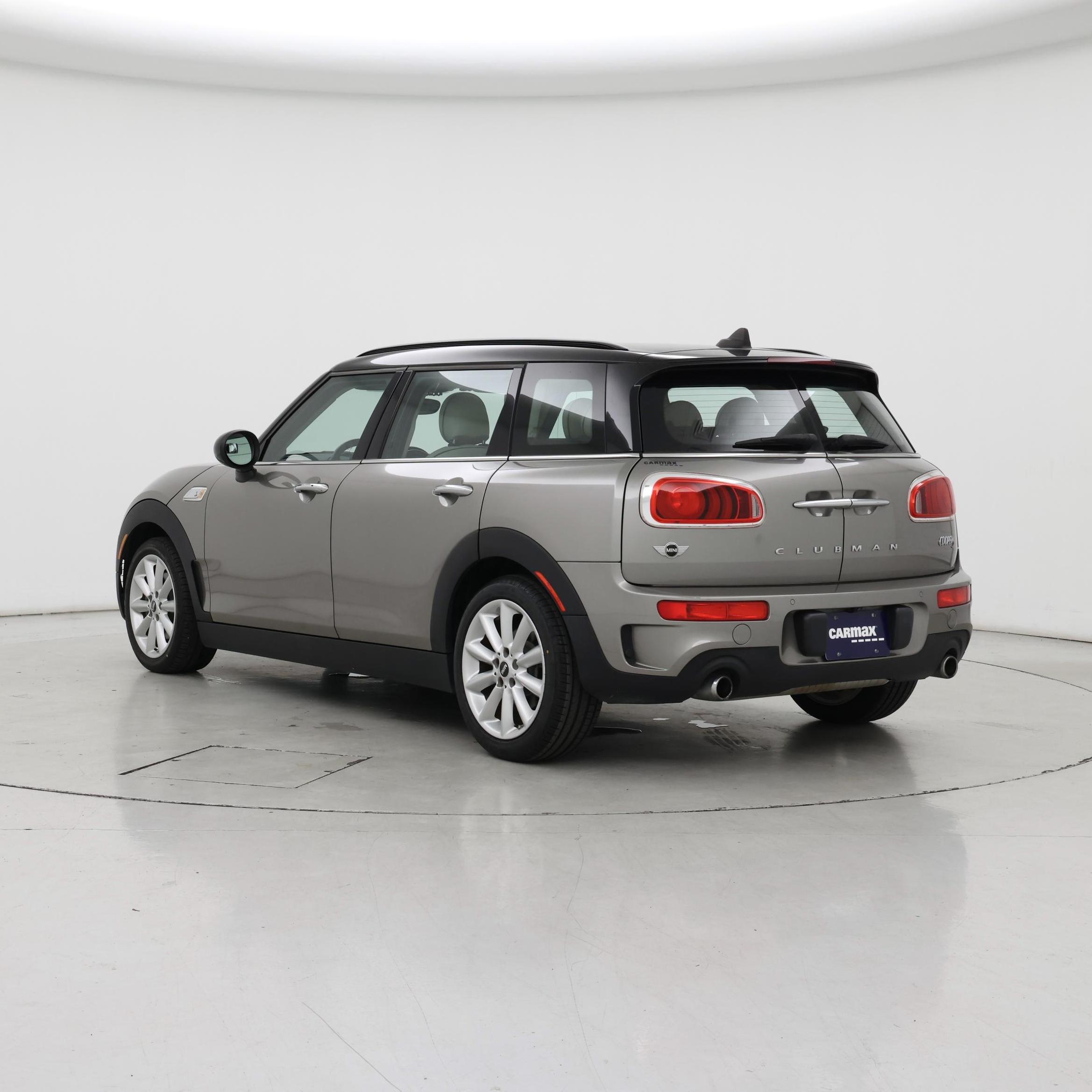 Thumbnail: 2017 MINI Cooper Clubman - 2
