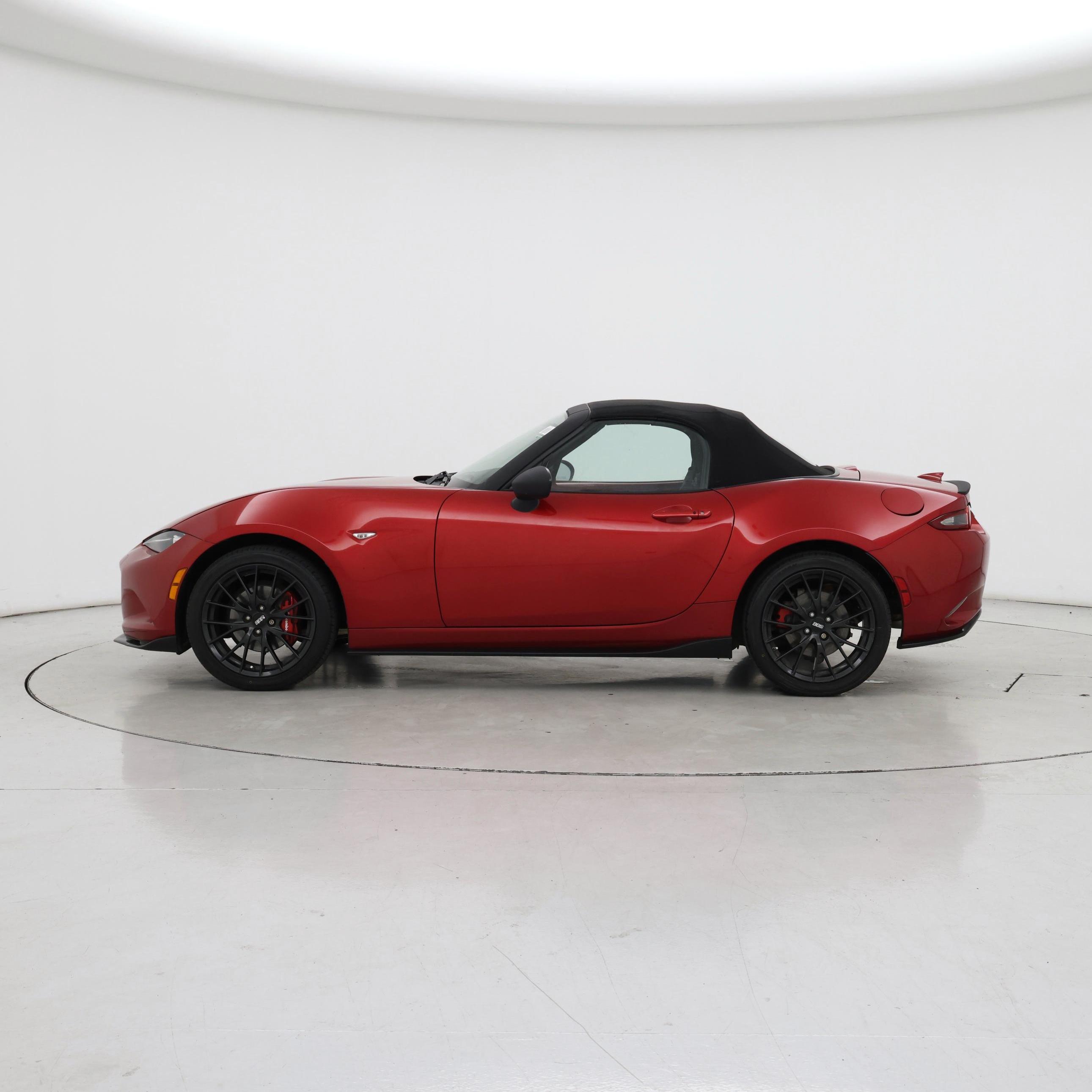 Thumbnail: 2016 Mazda MX-5 Miata - 3