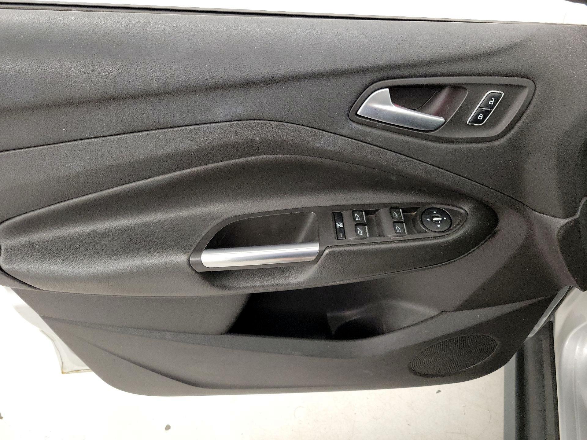 Thumbnail: 2013 Ford C-Max - 12