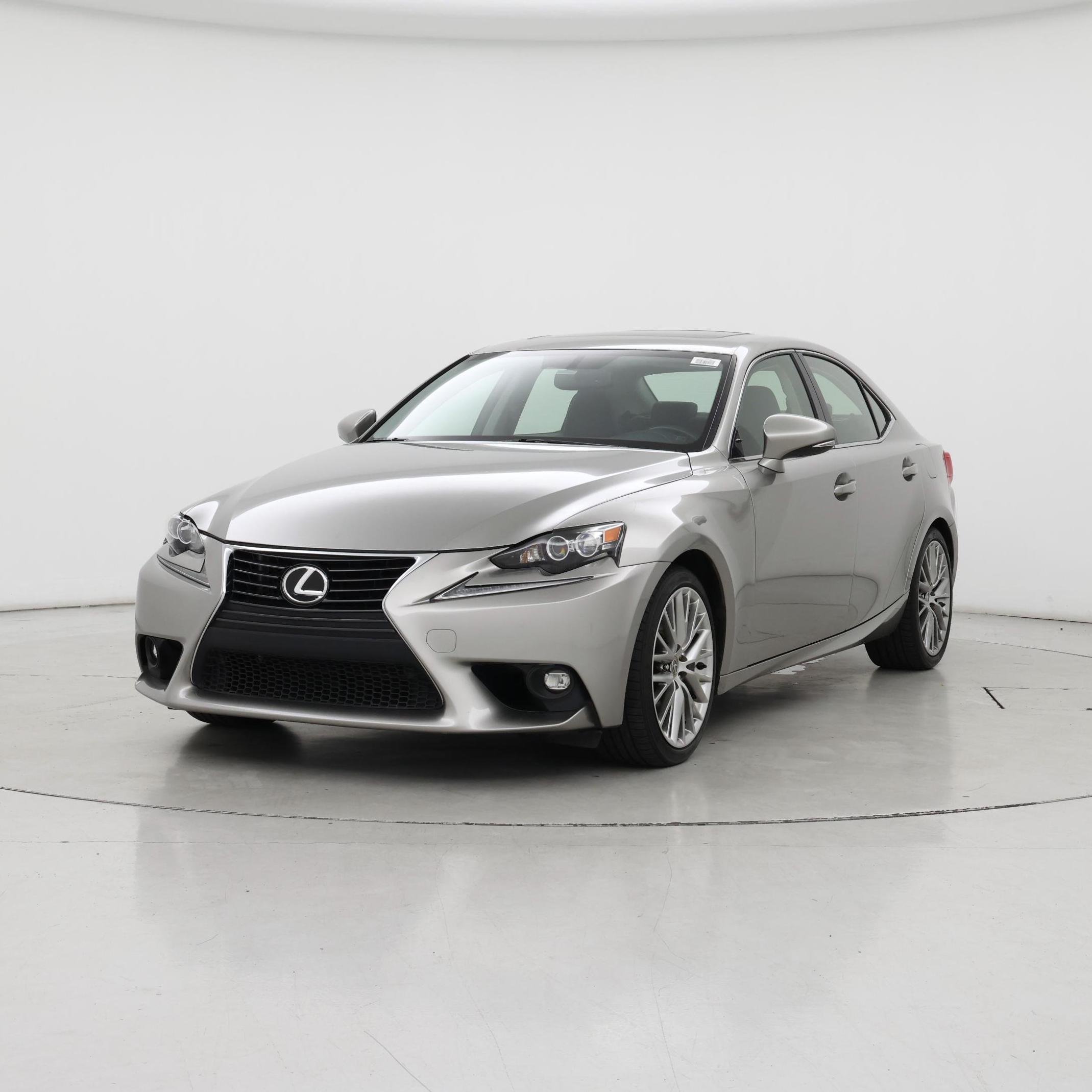 Thumbnail: 2016 Lexus IS - 4