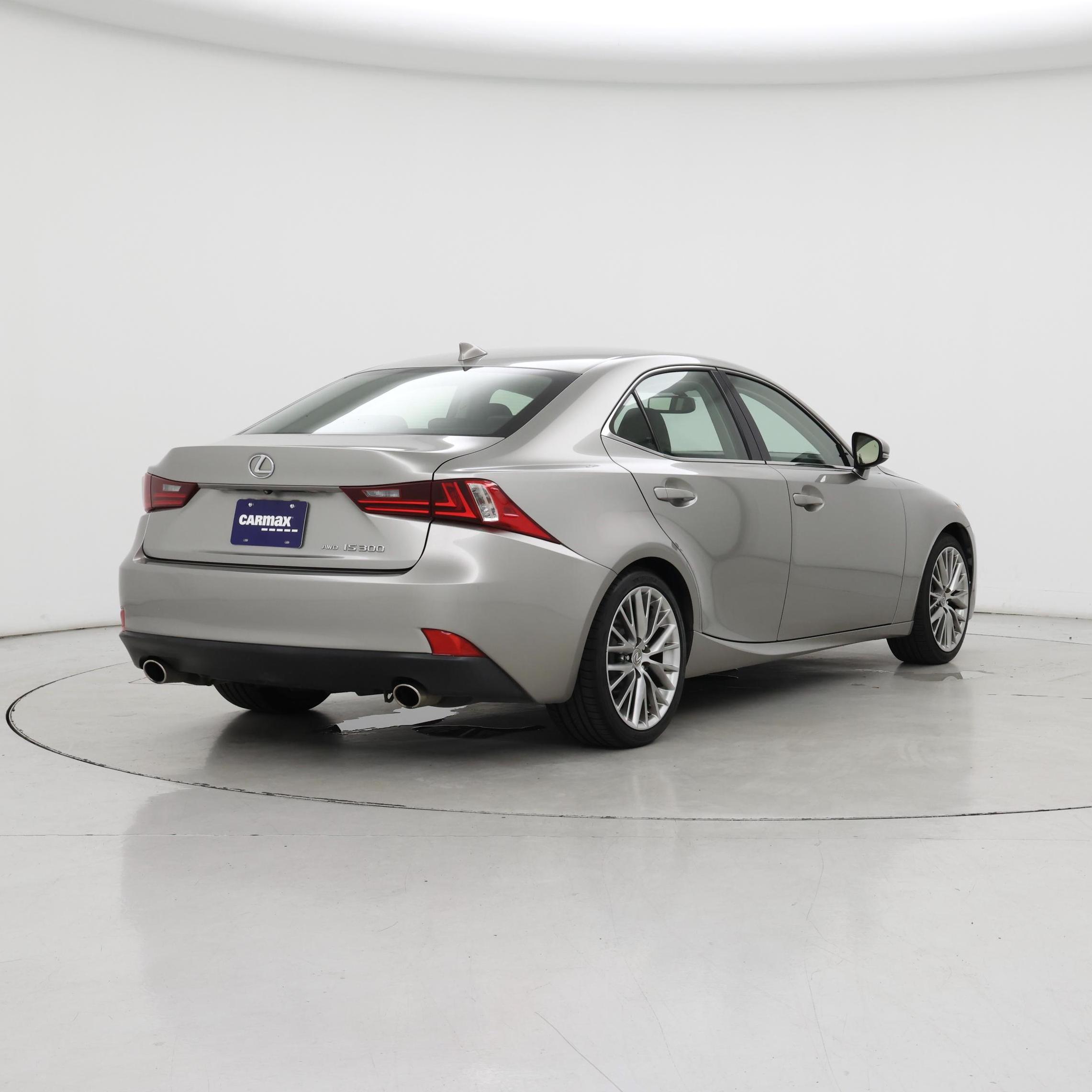 Thumbnail: 2016 Lexus IS - 8