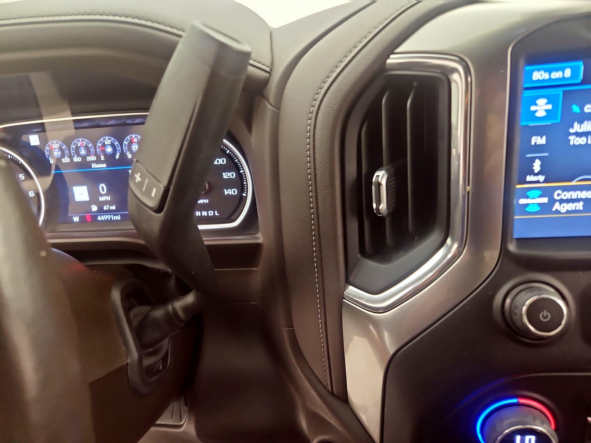 Thumbnail: 2022 Chevrolet Silverado 1500 - 17