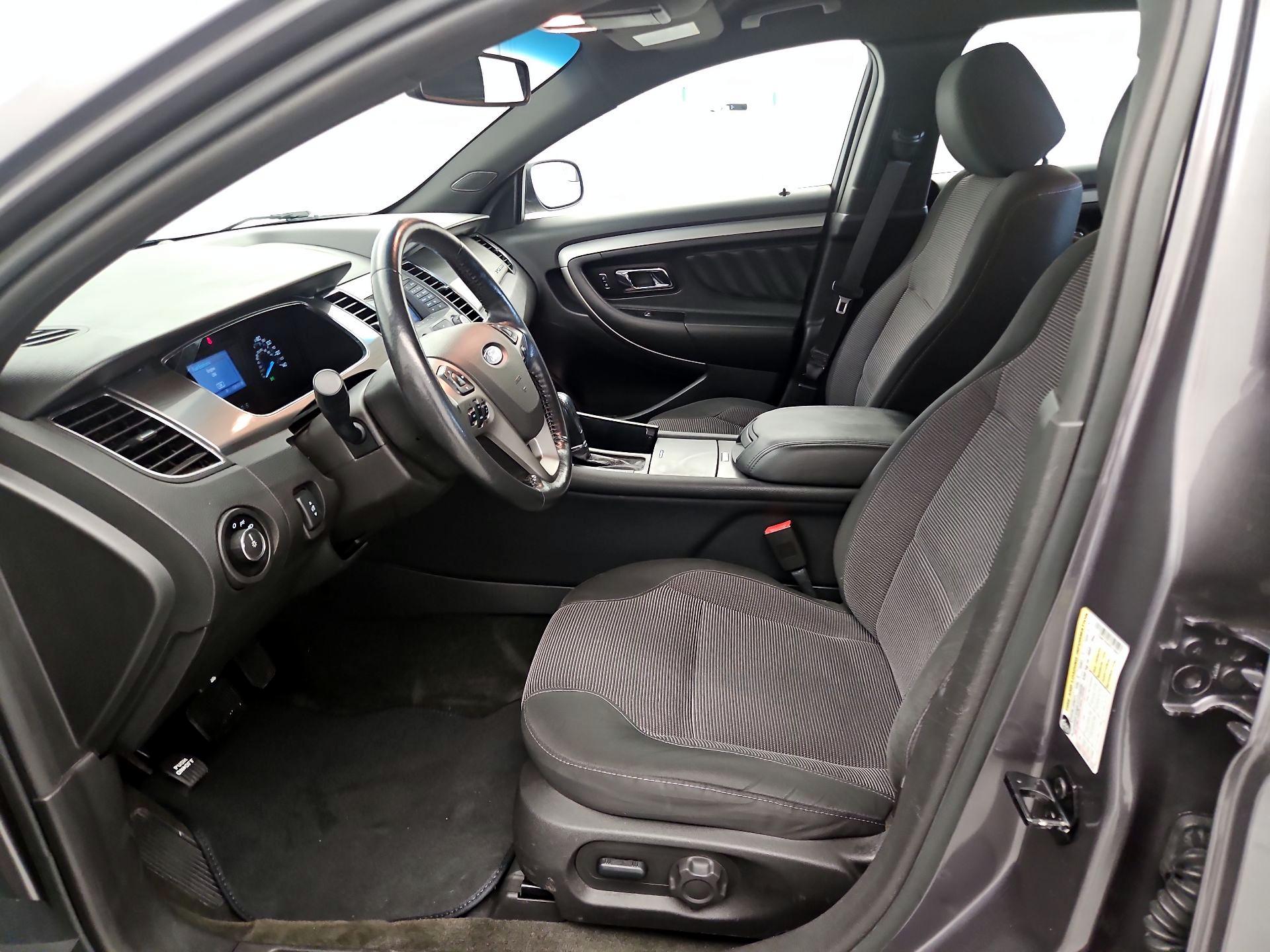 Thumbnail: 2014 Ford Taurus - 11