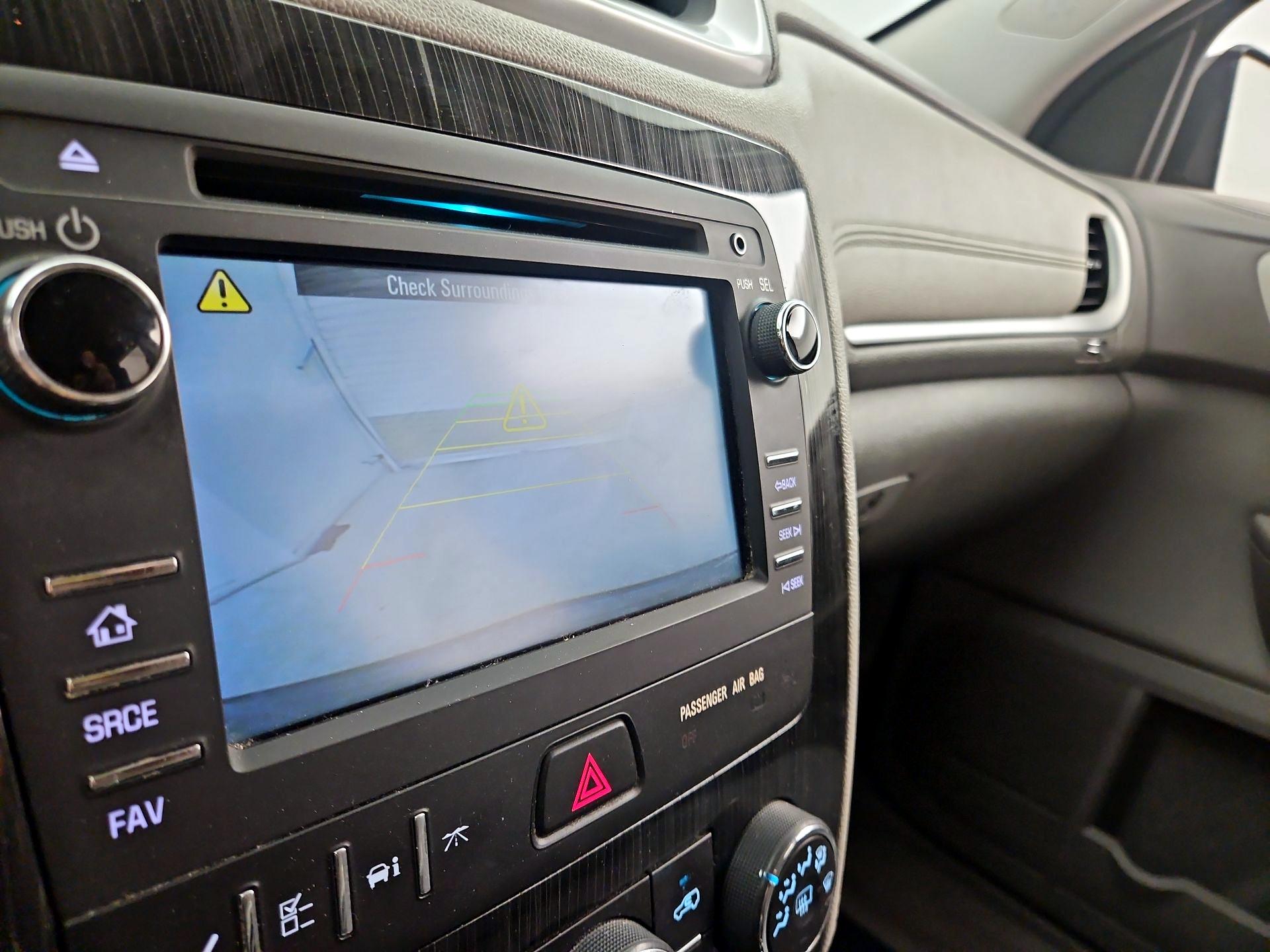 Thumbnail: 2015 Chevrolet Traverse - 14
