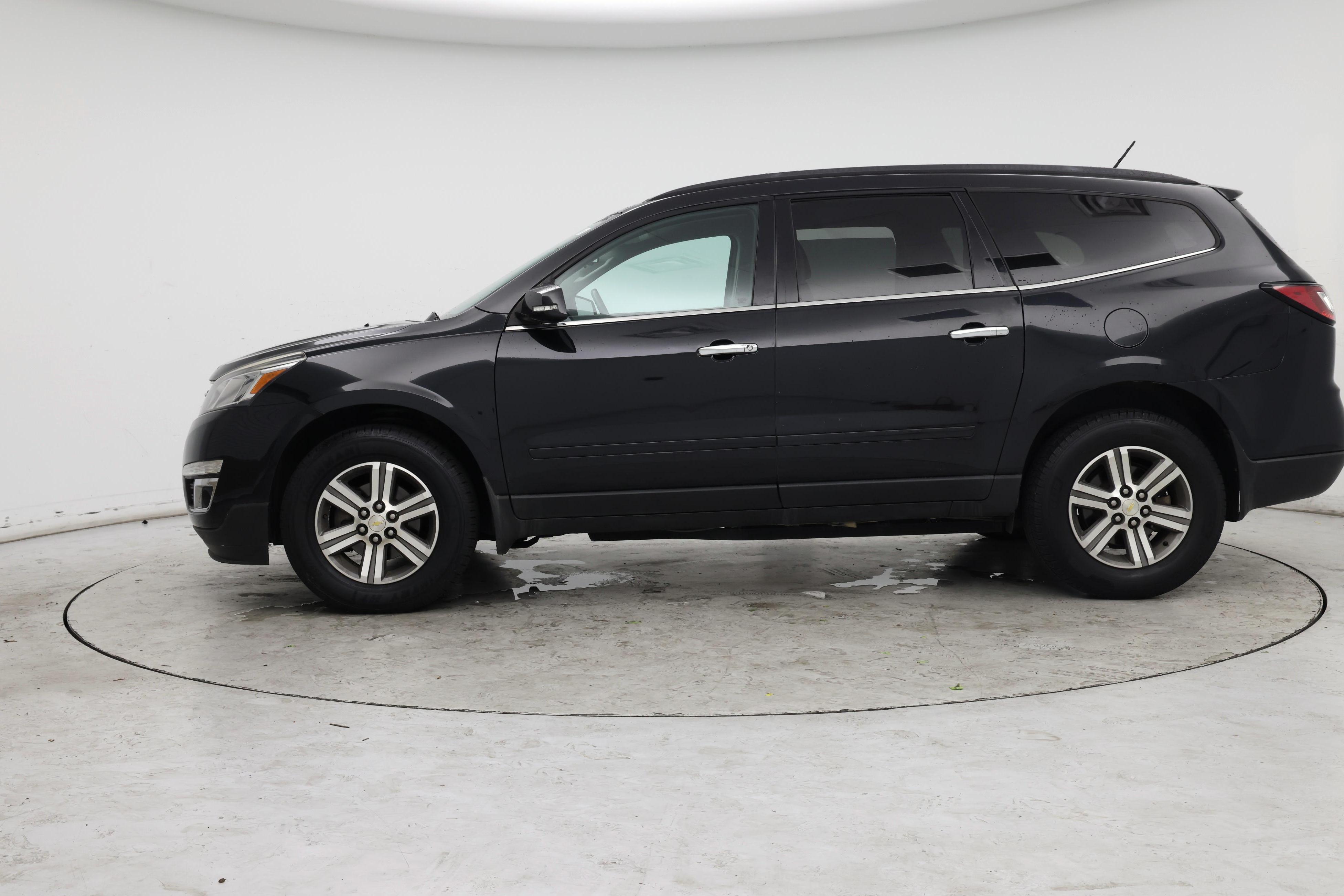 Thumbnail: 2015 Chevrolet Traverse - 3