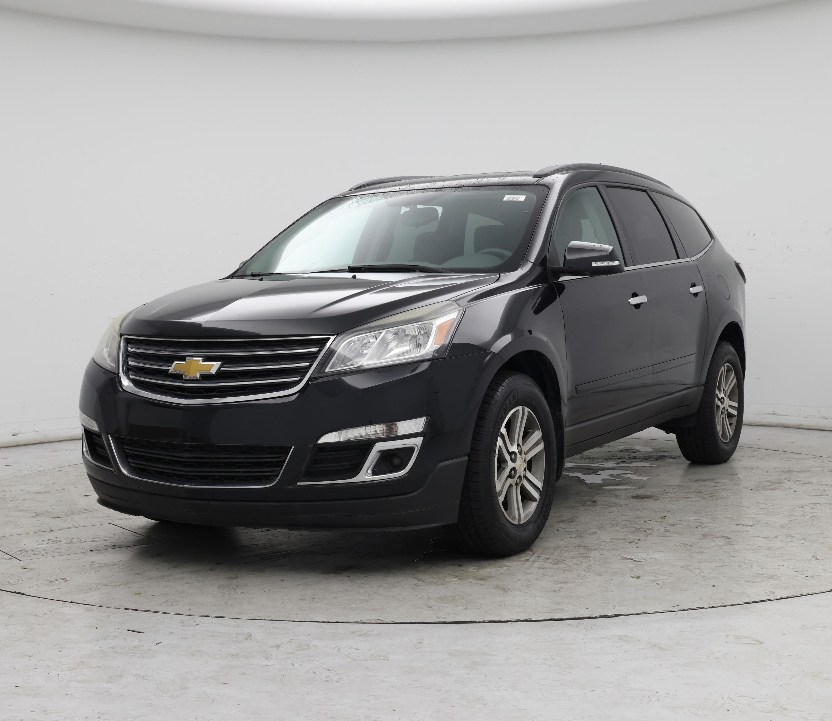 Thumbnail: 2015 Chevrolet Traverse - 4