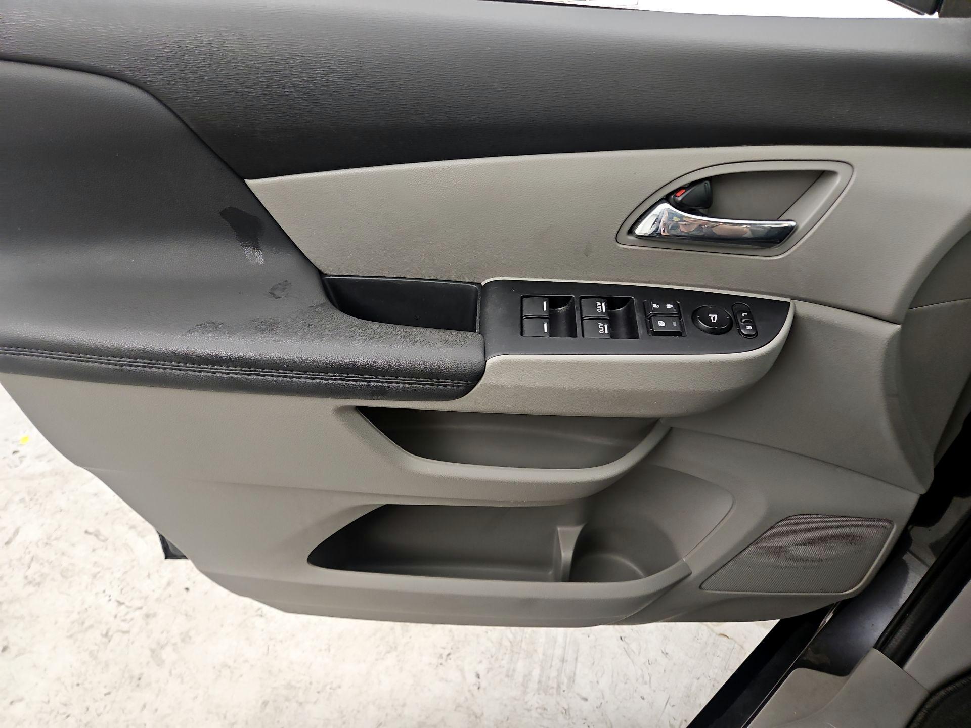 Thumbnail: 2016 Honda Odyssey - 12