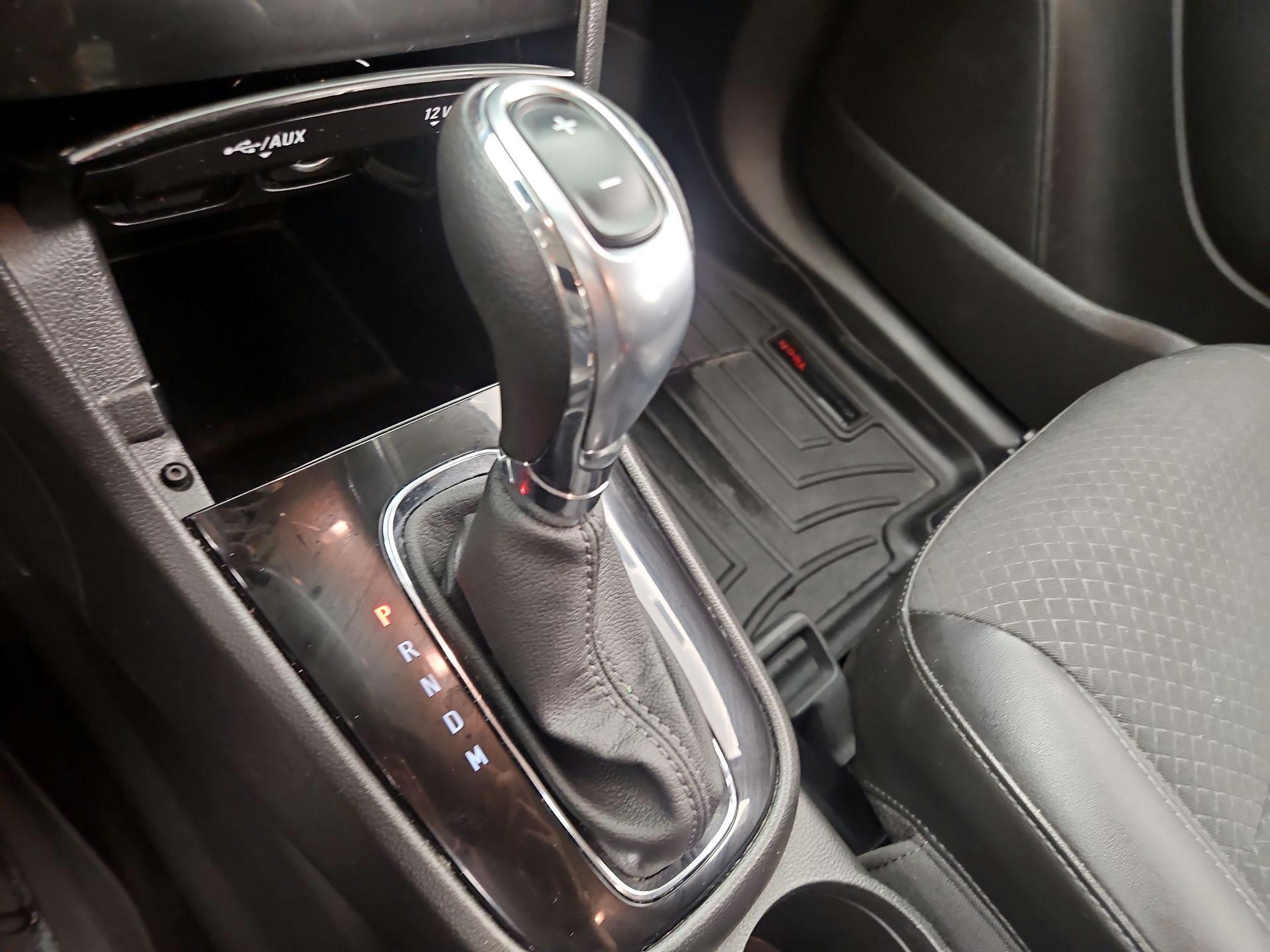 Thumbnail: 2019 Buick Encore - 17
