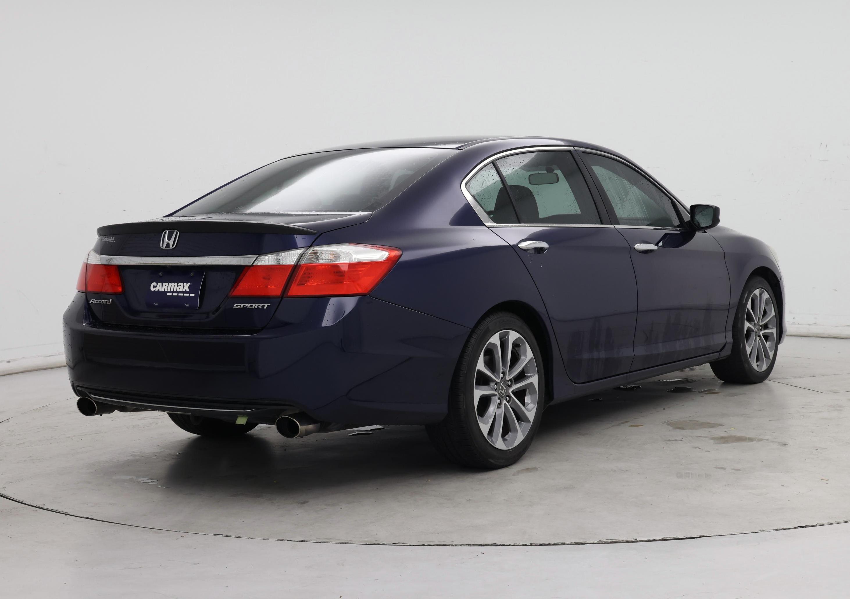 Thumbnail: 2015 Honda Accord - 8