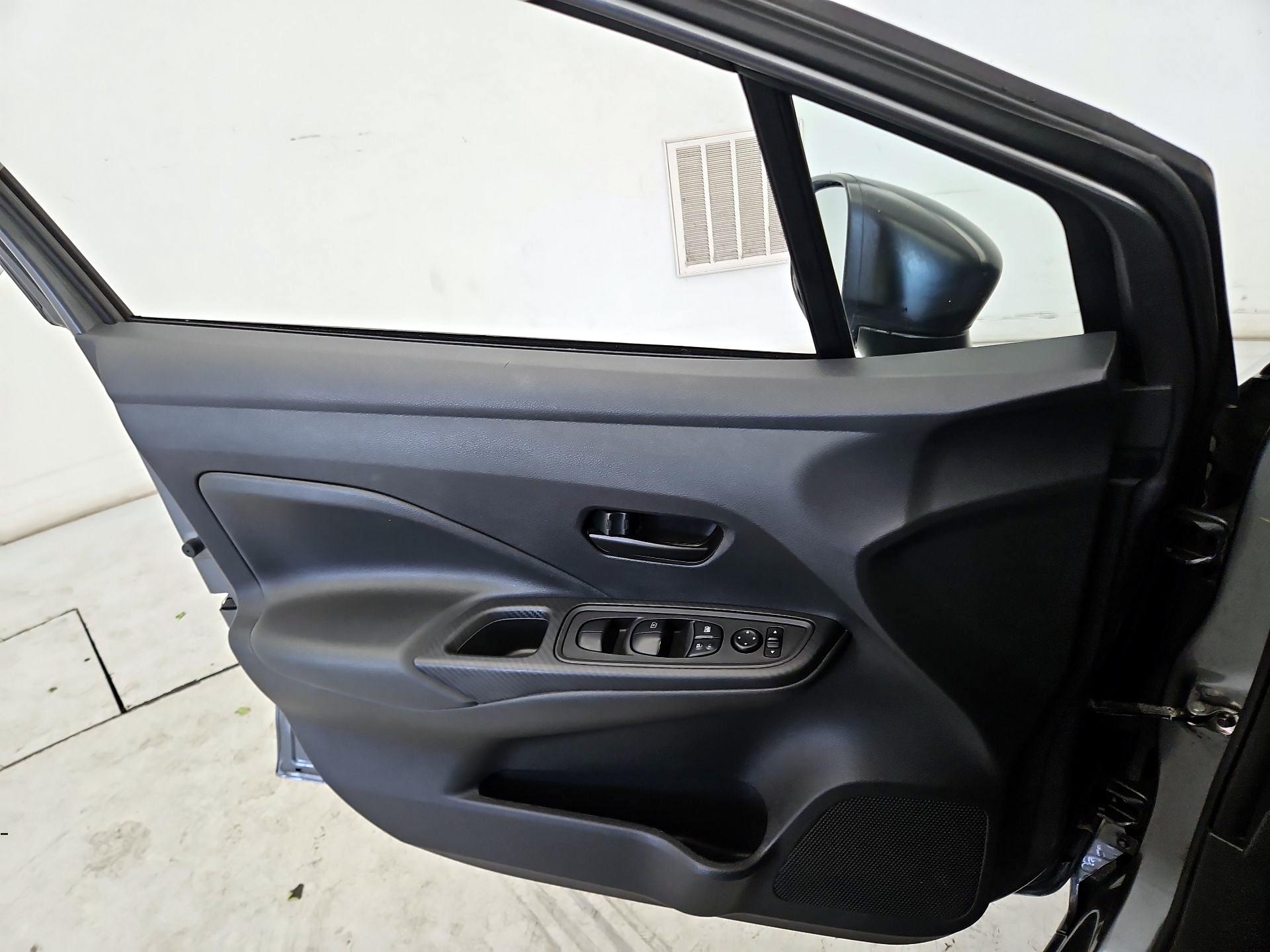 Thumbnail: 2020 Nissan Versa - 12