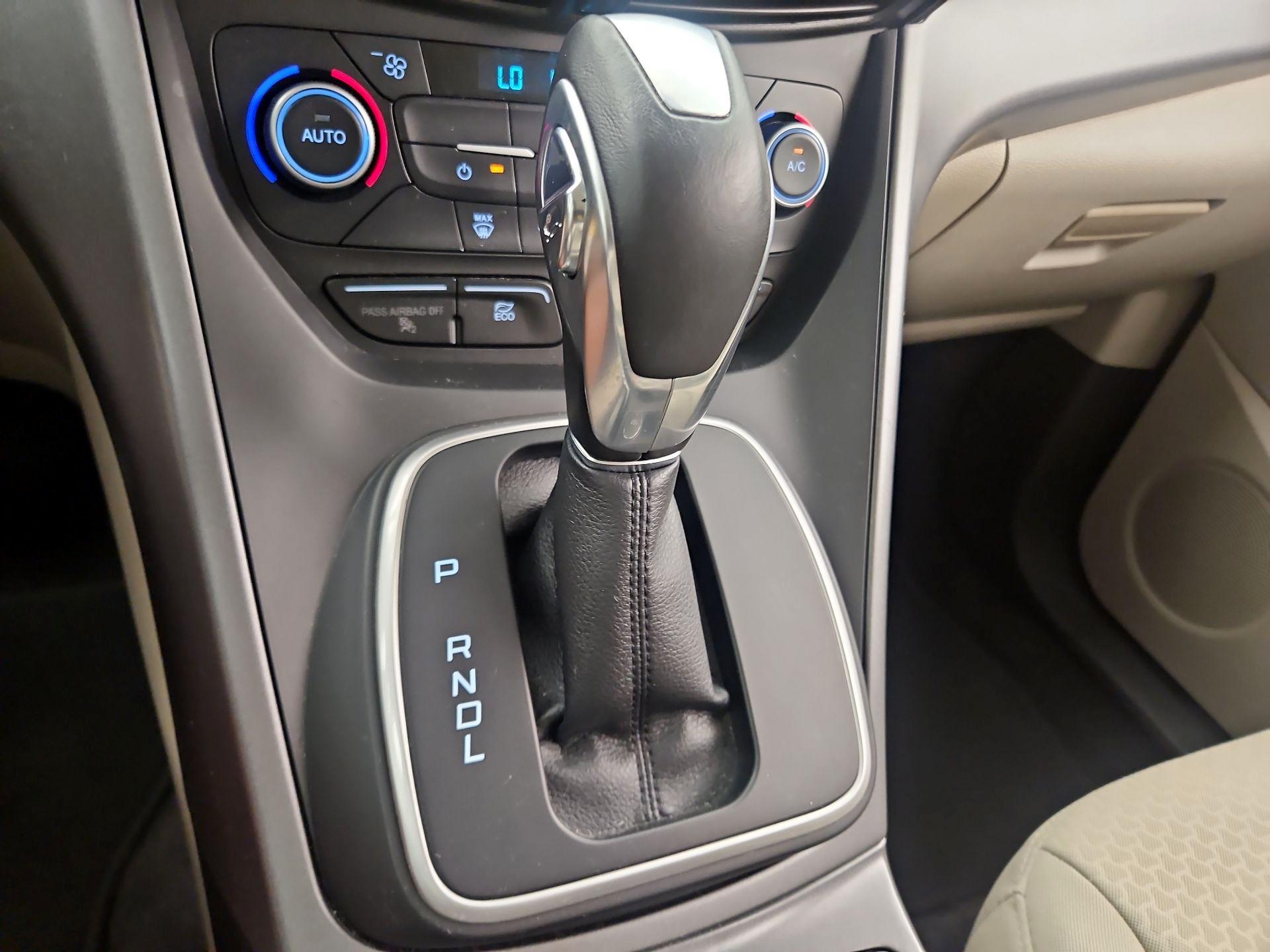 Thumbnail: 2018 Ford C-Max - 17