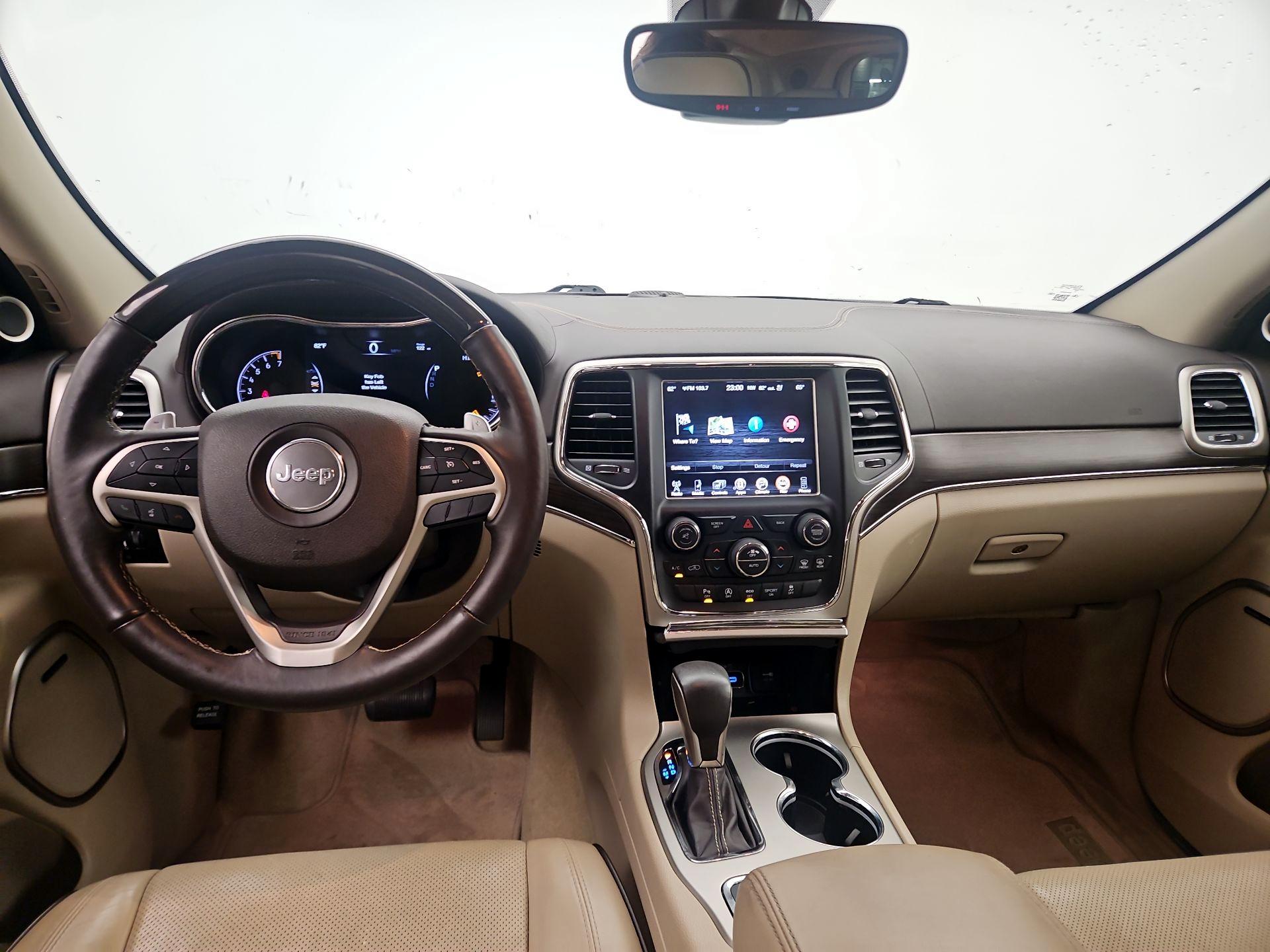 Thumbnail: 2017 Jeep Grand Cherokee - 9