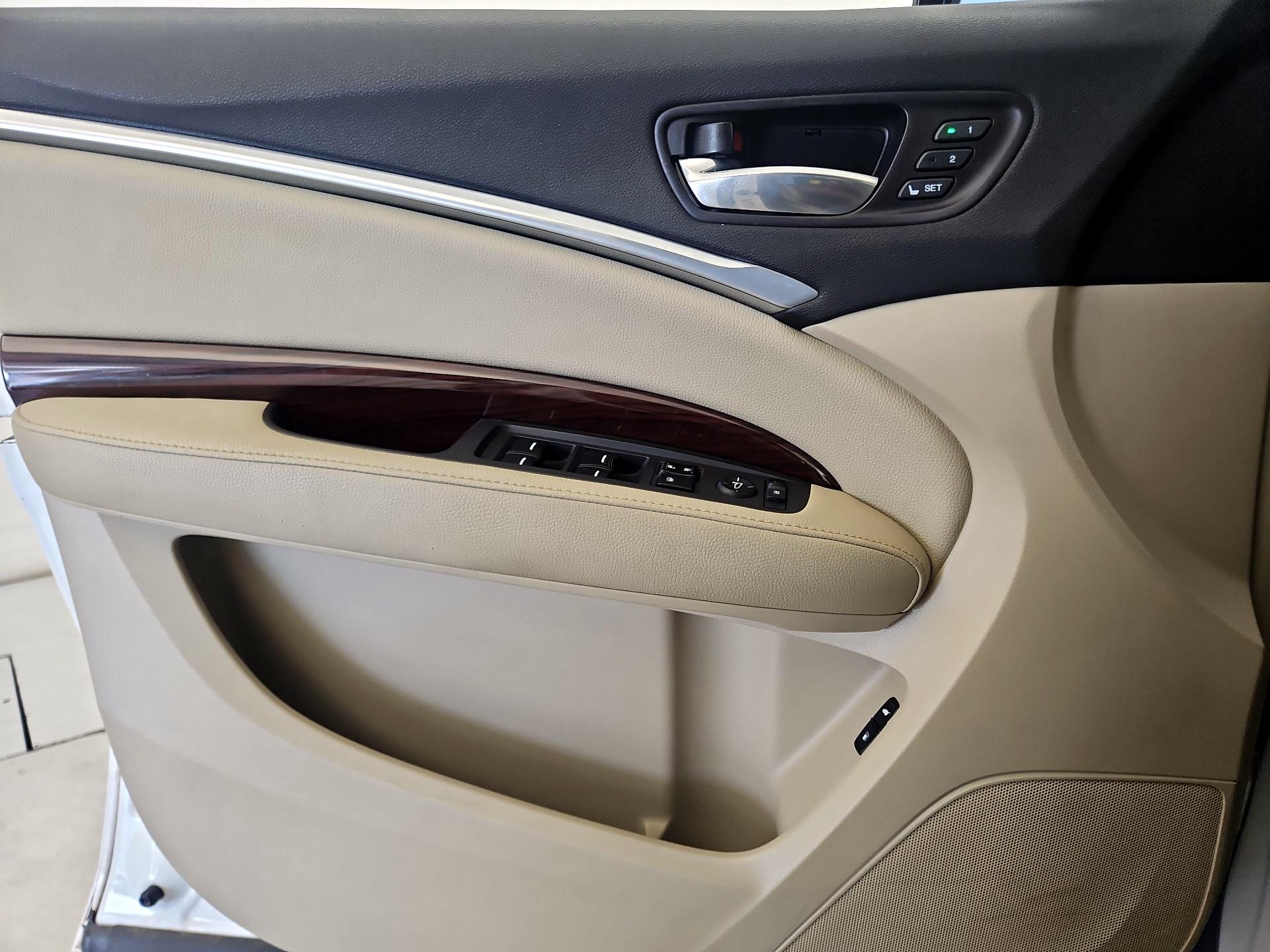 Thumbnail: 2014 Acura MDX - 12