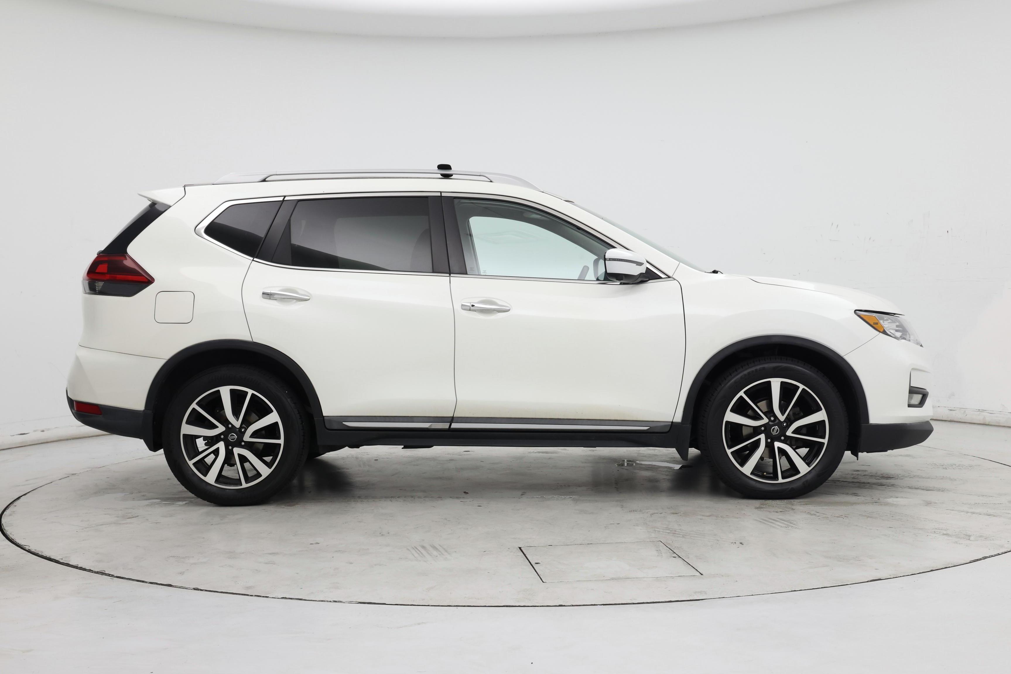 Thumbnail: 2020 Nissan Rogue - 7