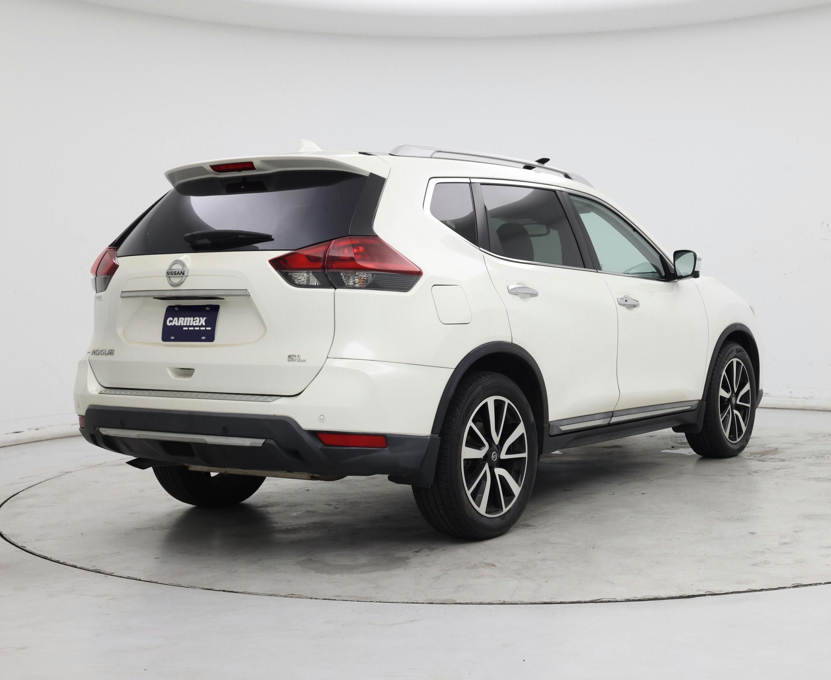 Thumbnail: 2020 Nissan Rogue - 8
