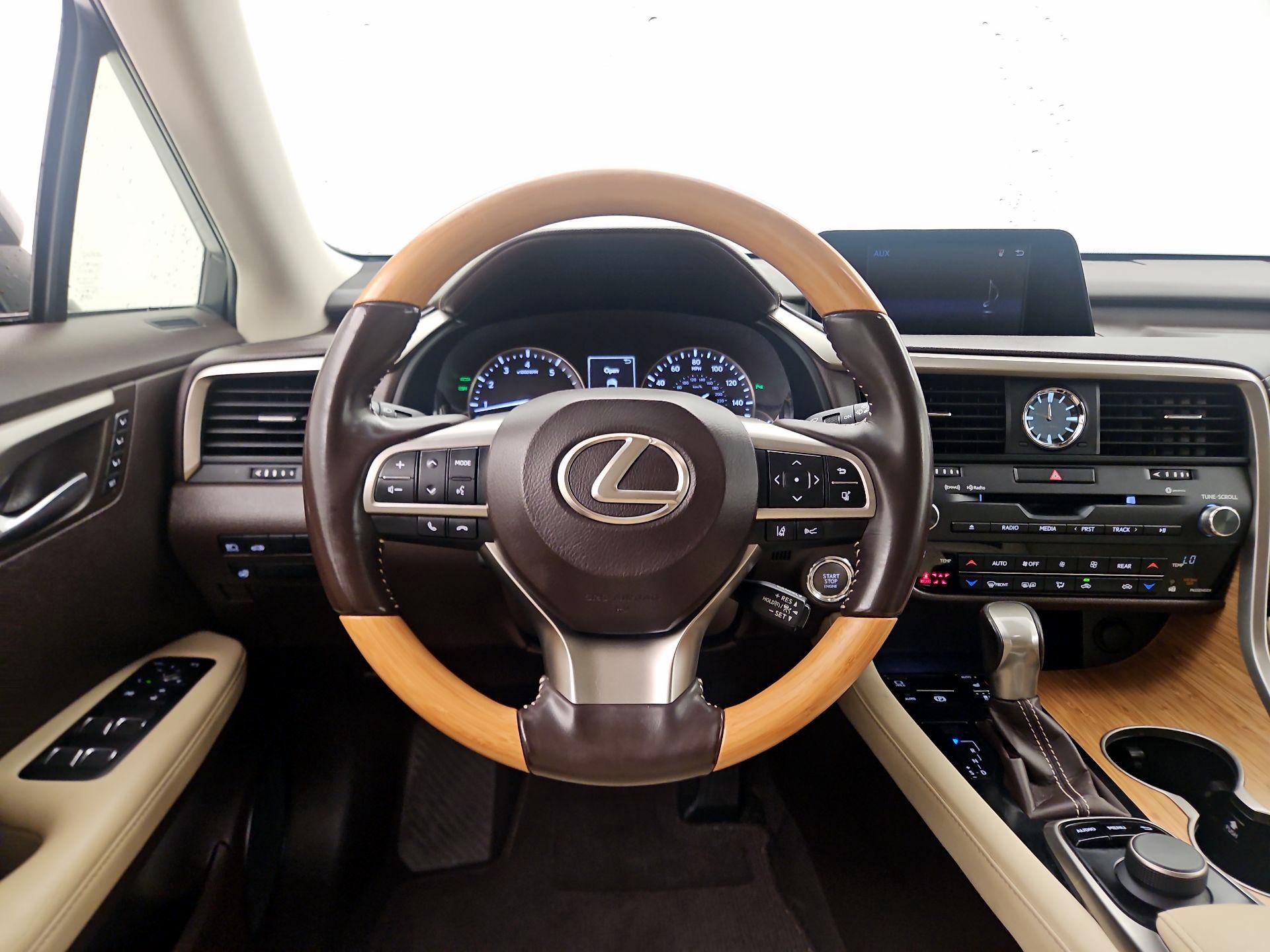 Thumbnail: 2018 Lexus RX - 10