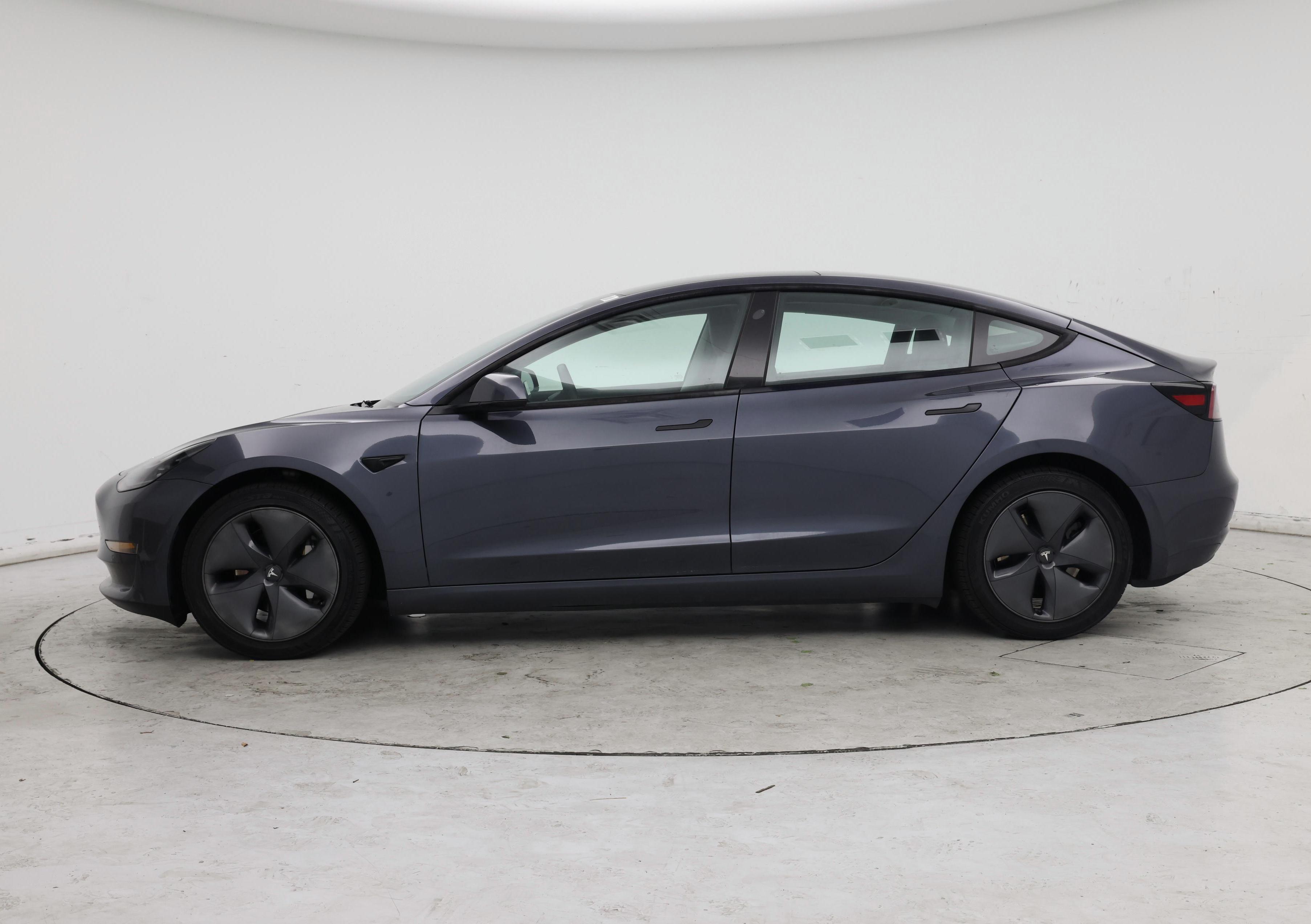 Thumbnail: 2022 Tesla Model 3 - 3