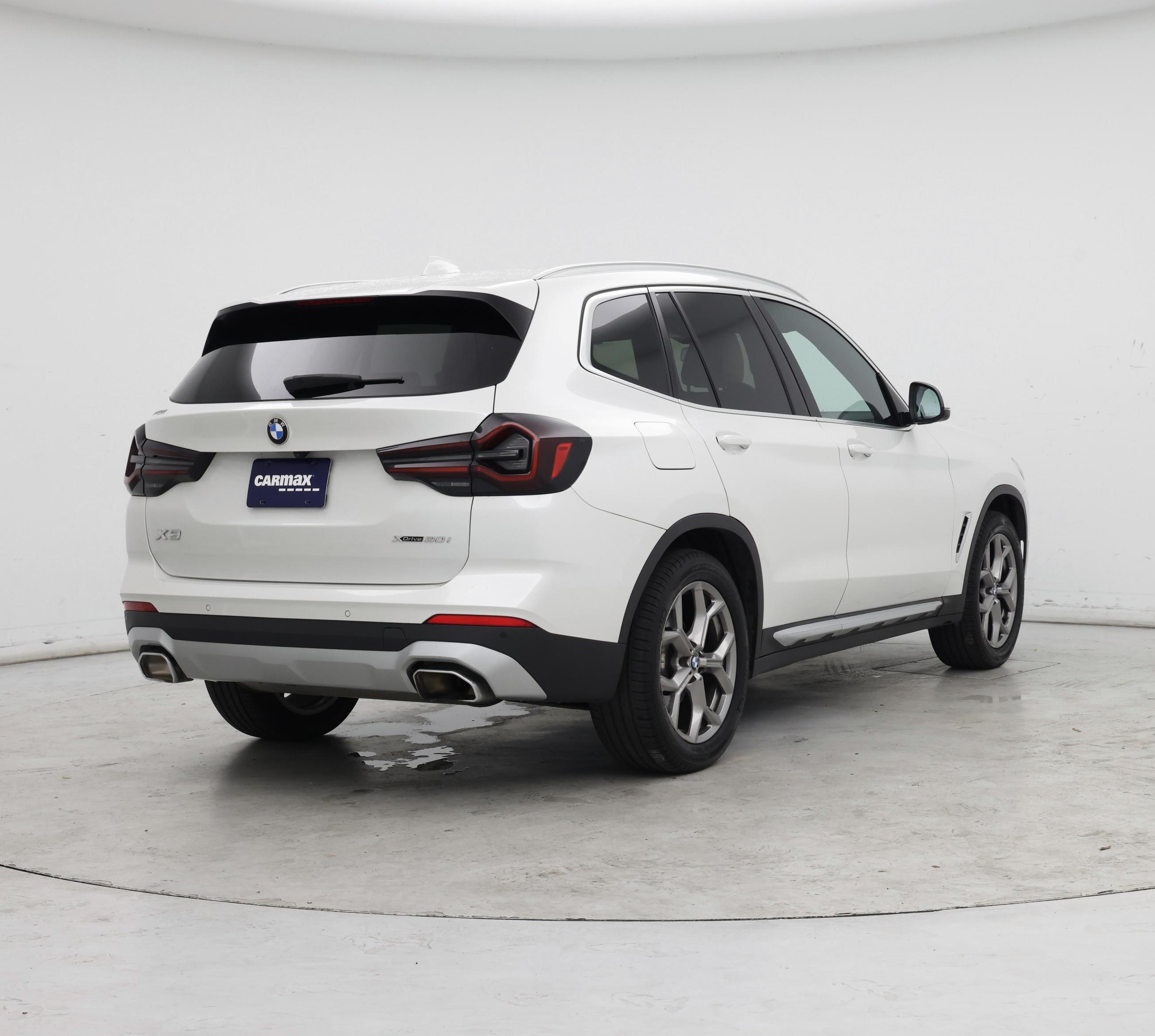 Thumbnail: 2022 BMW X3 - 8