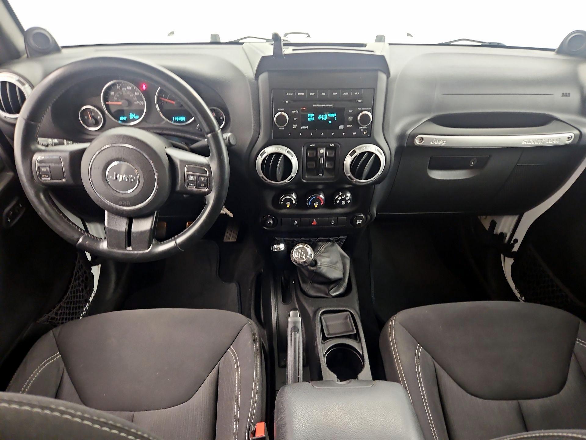 Thumbnail: 2013 Jeep Wrangler - 9