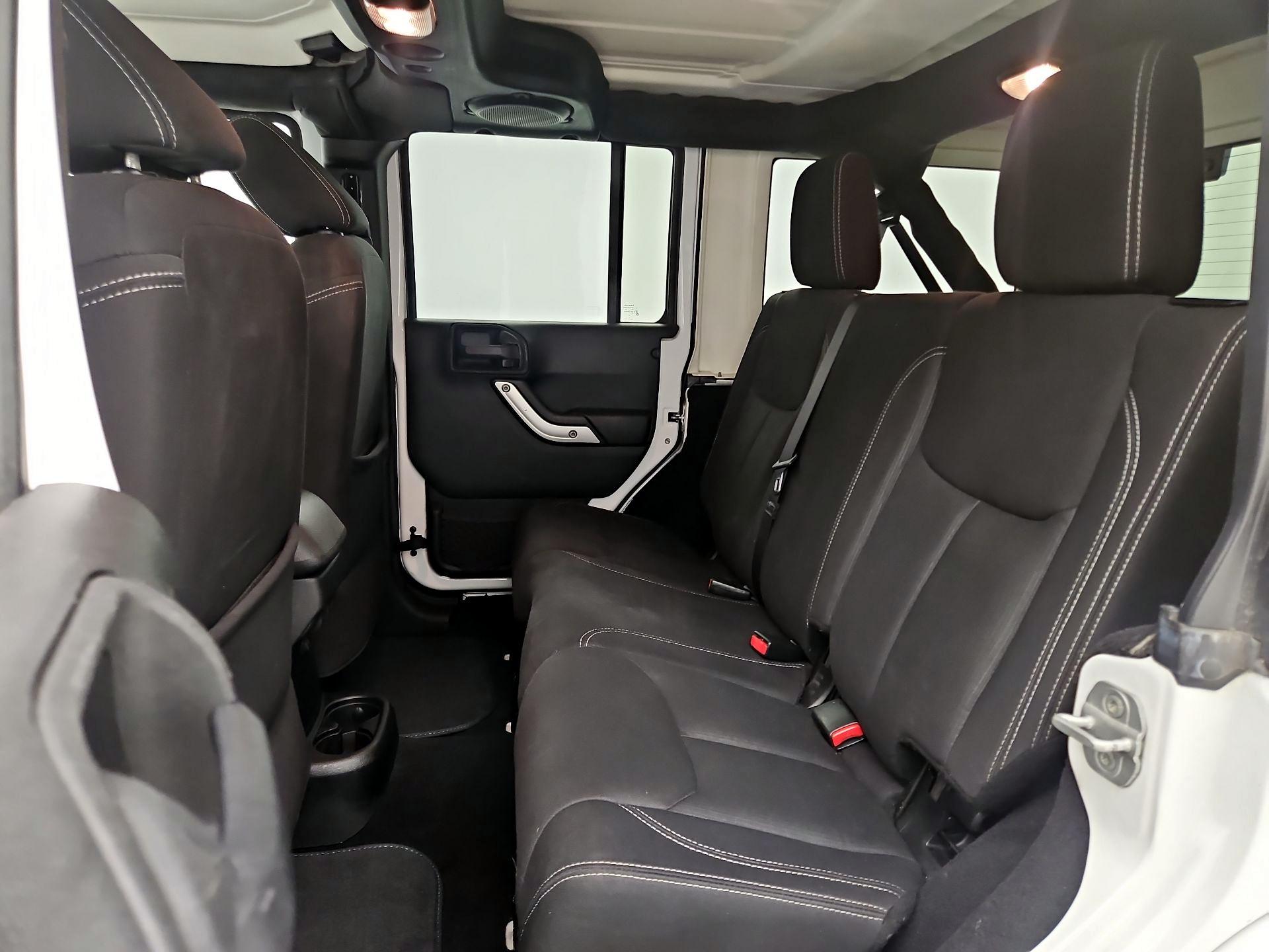 Thumbnail: 2013 Jeep Wrangler - 17