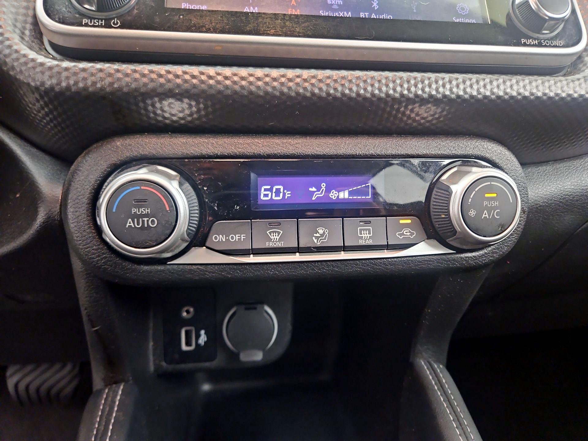 Thumbnail: 2019 Nissan Kicks - 15
