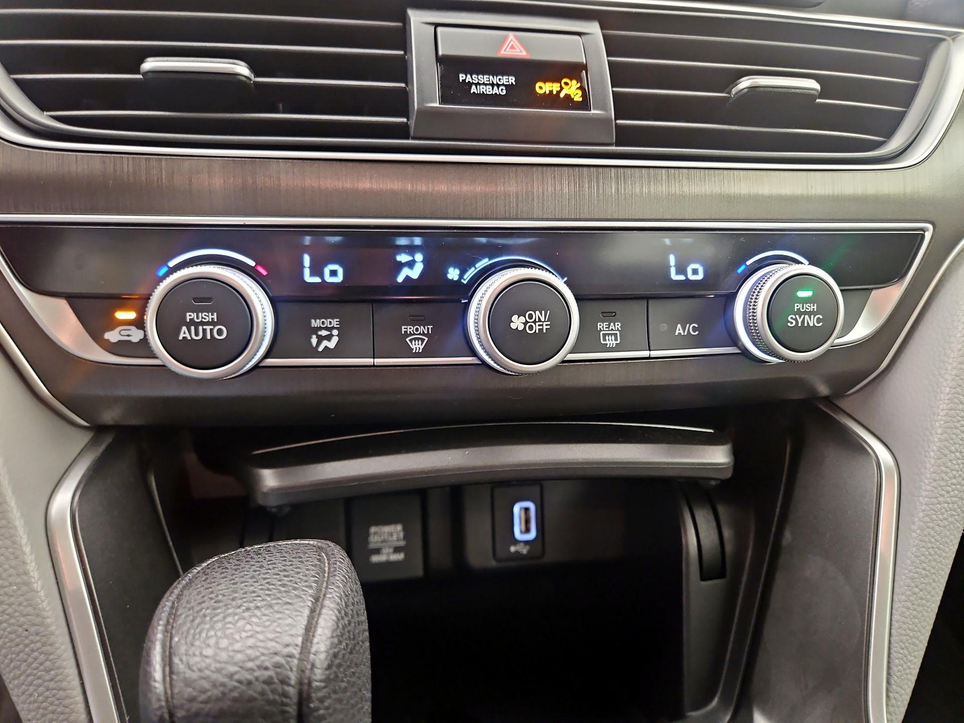 Thumbnail: 2019 Honda Accord - 16