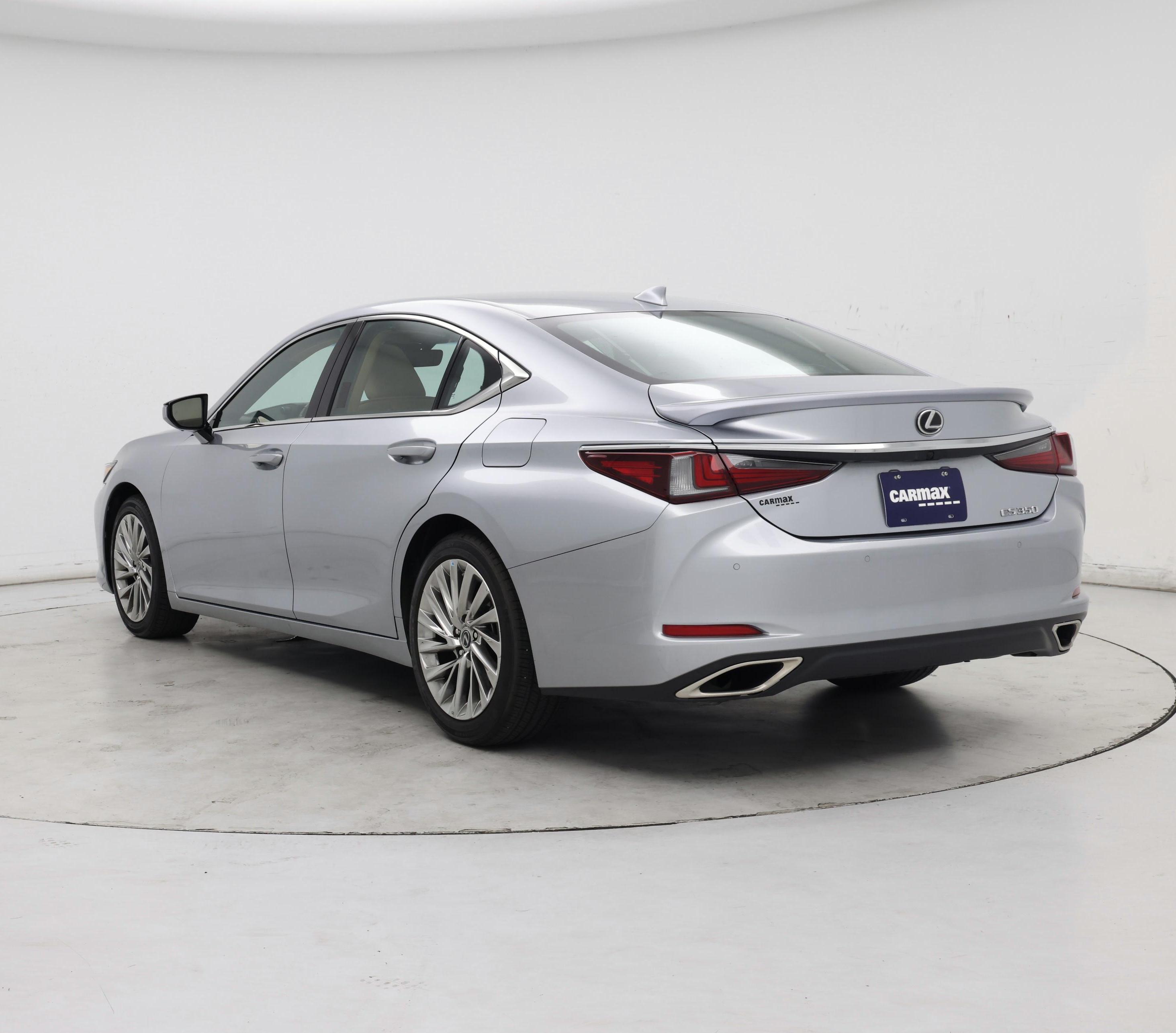 Thumbnail: 2023 Lexus ES - 2