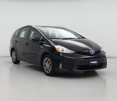 2017 Toyota Prius v Four