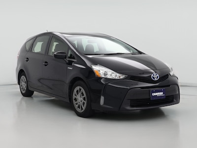 2017 Toyota Prius v Four