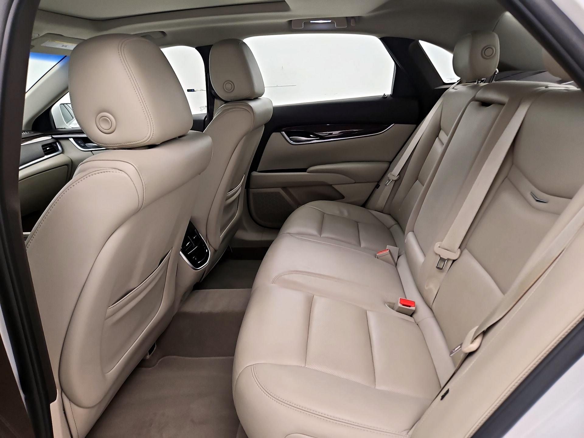 Thumbnail: 2016 Cadillac XTS - 19