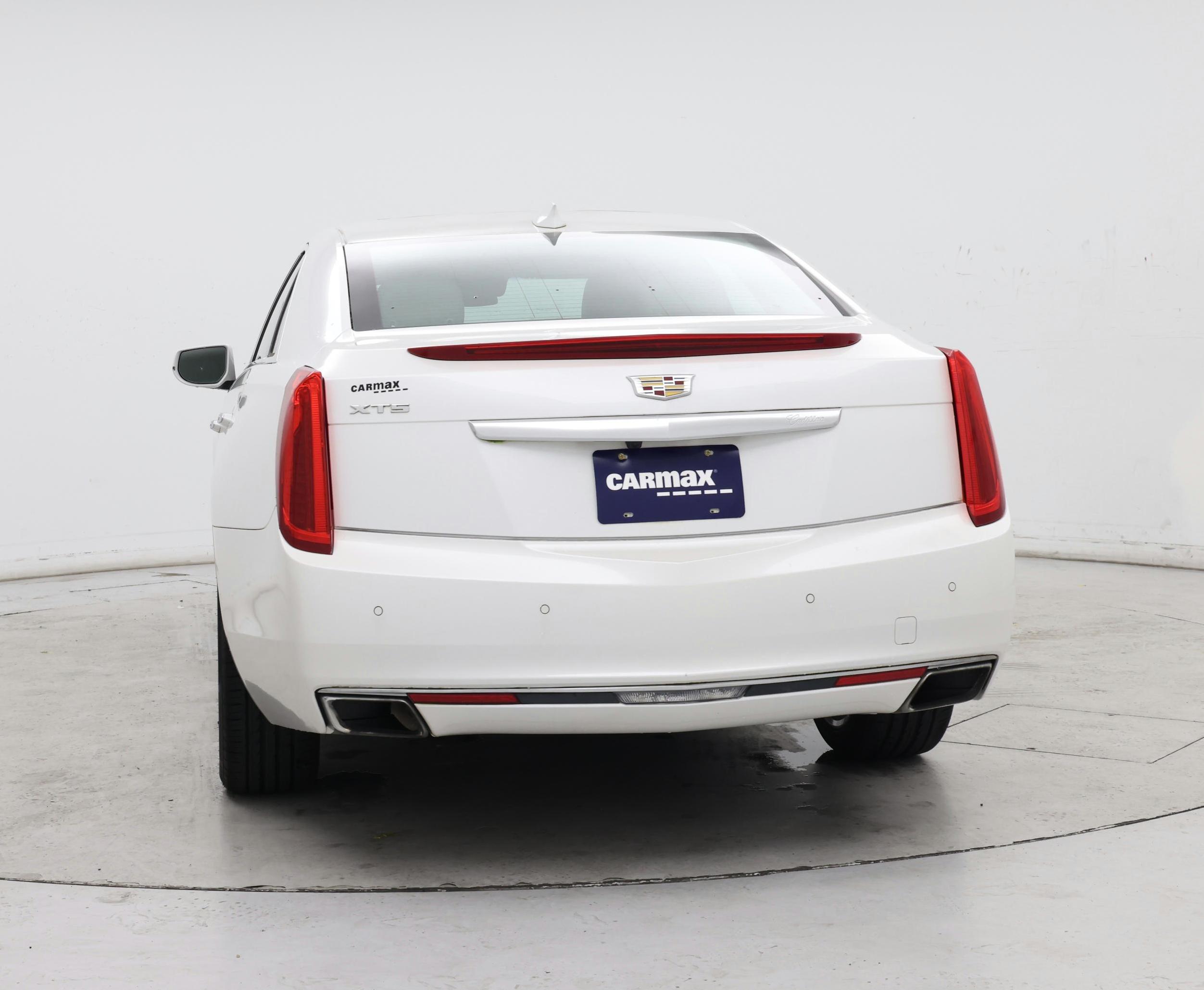 Thumbnail: 2016 Cadillac XTS - 6