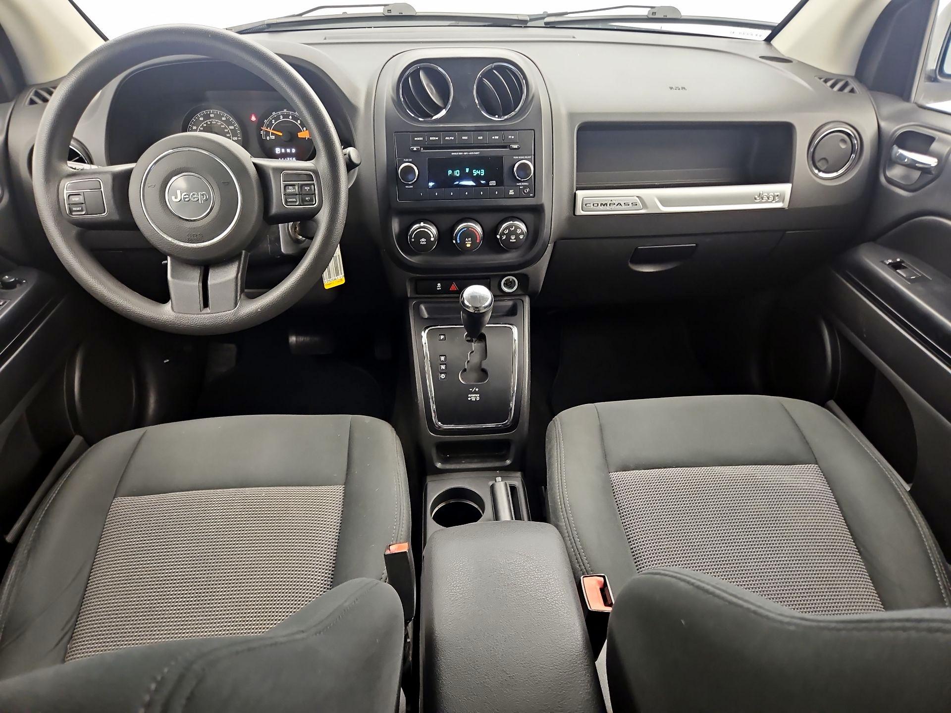Thumbnail: 2014 Jeep Compass - 9
