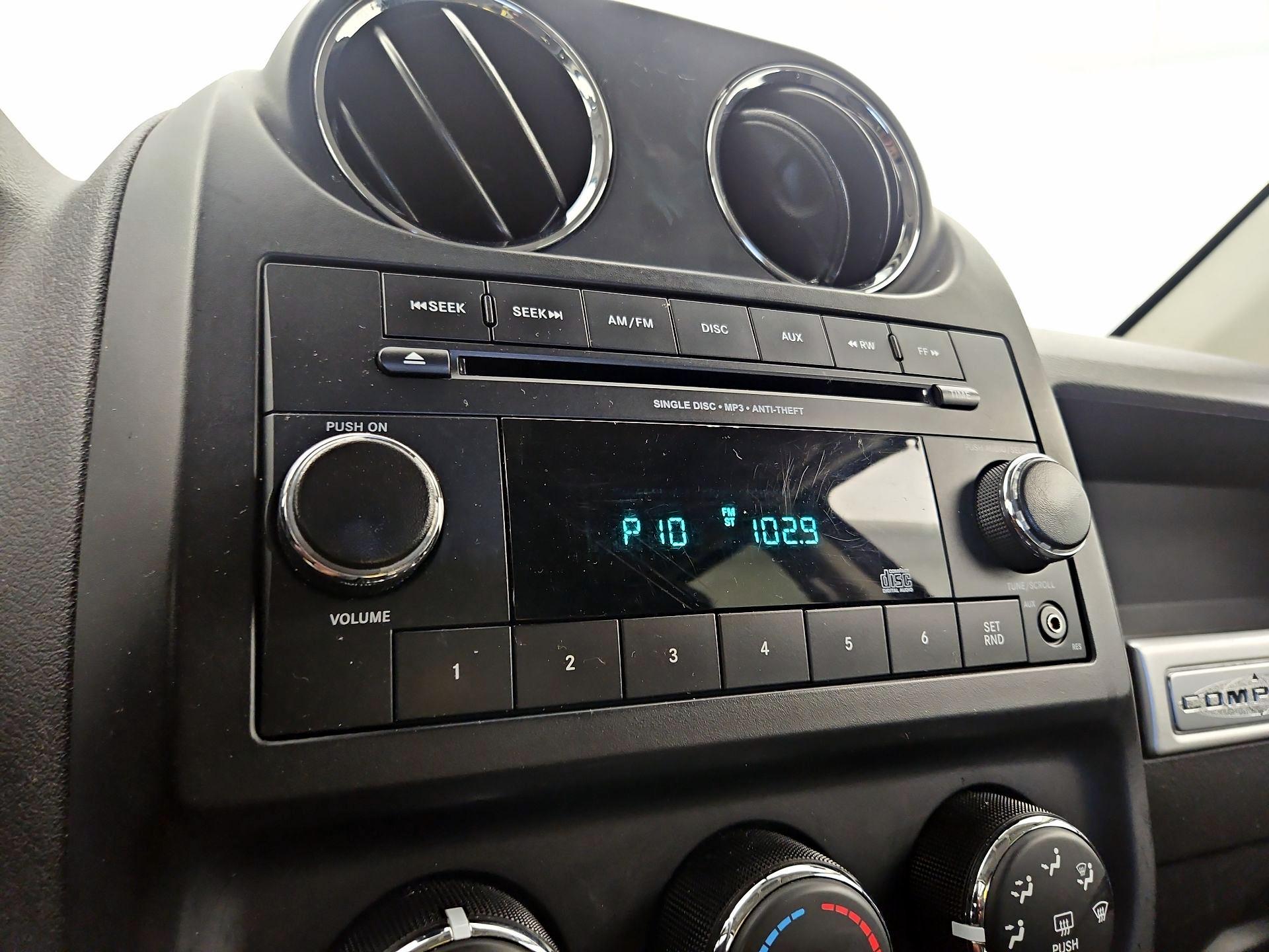 Thumbnail: 2014 Jeep Compass - 13