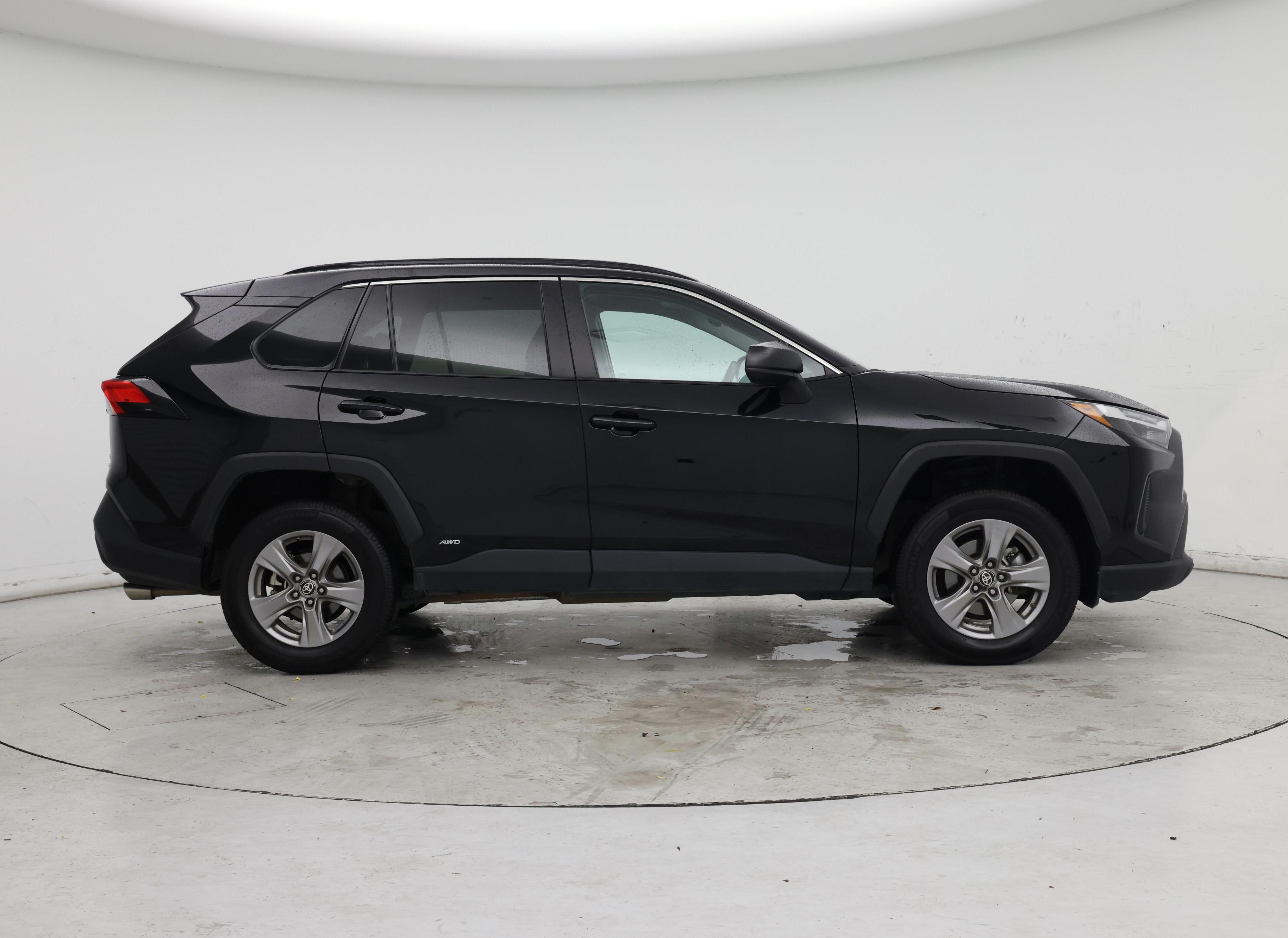 Thumbnail: 2024 Toyota RAV4 - 7