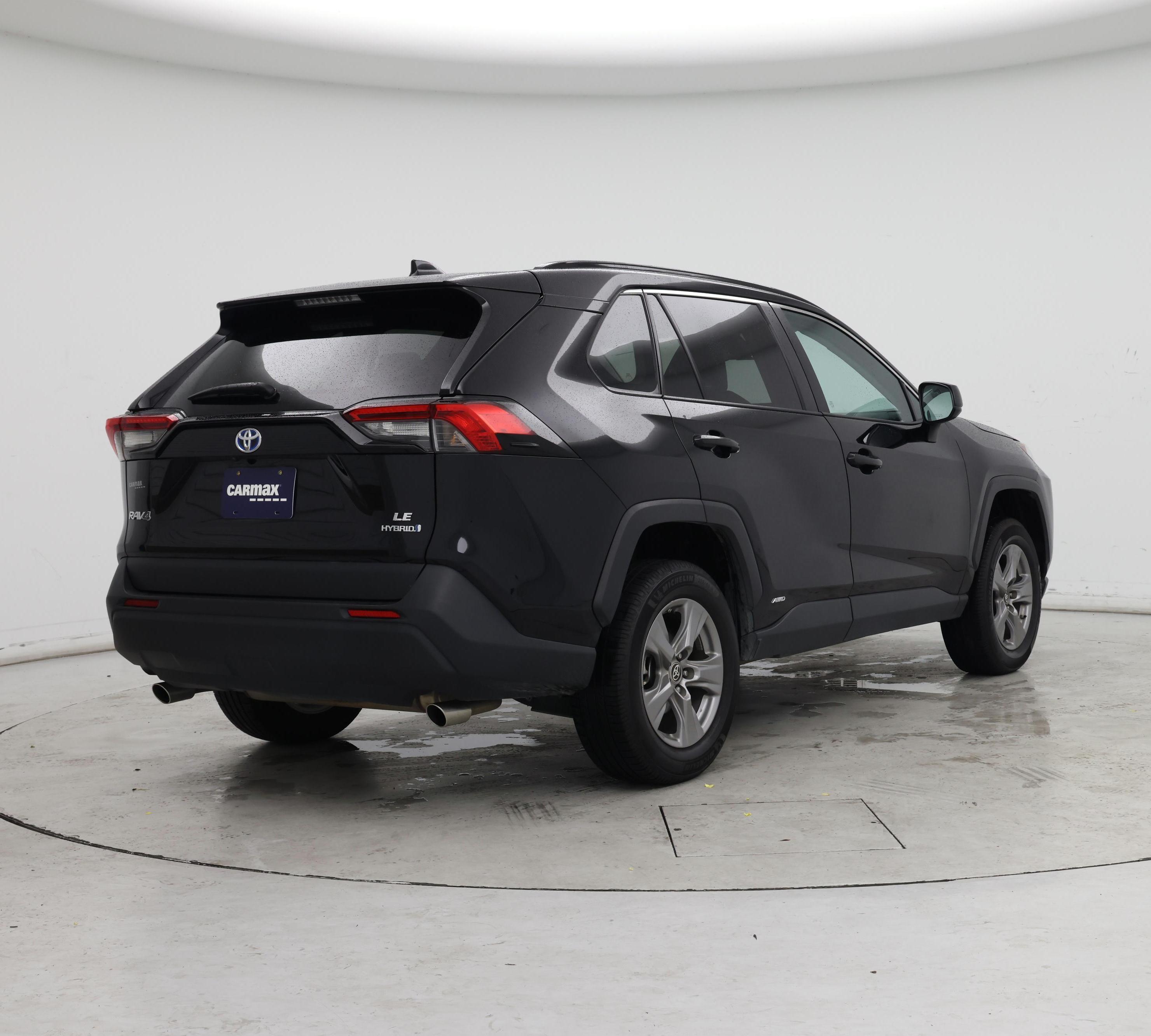 Thumbnail: 2024 Toyota RAV4 - 8
