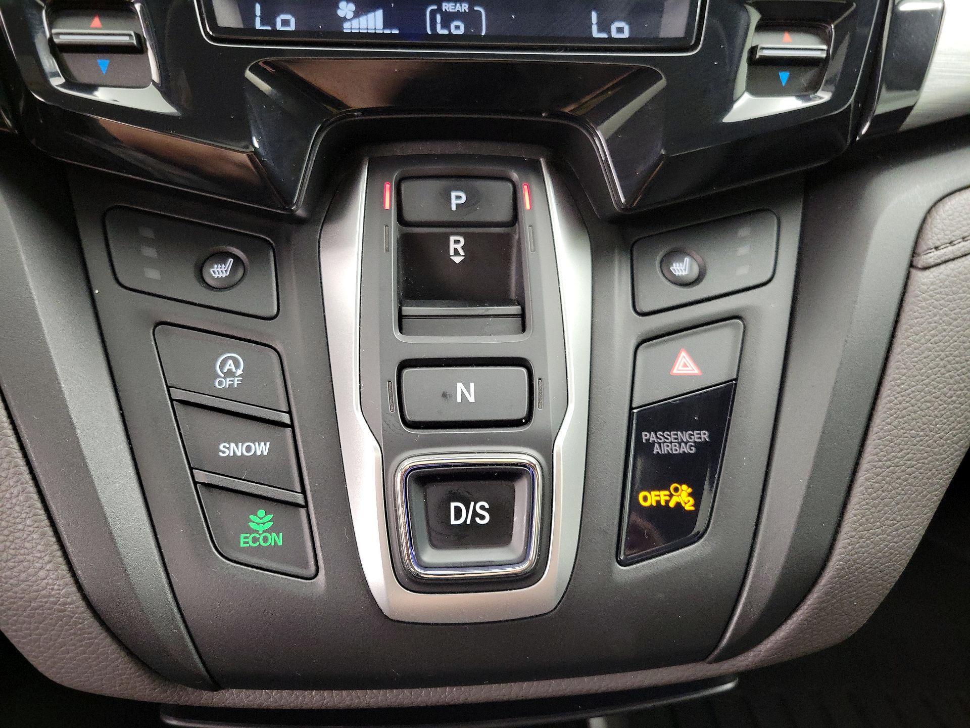 Thumbnail: 2020 Honda Odyssey - 17