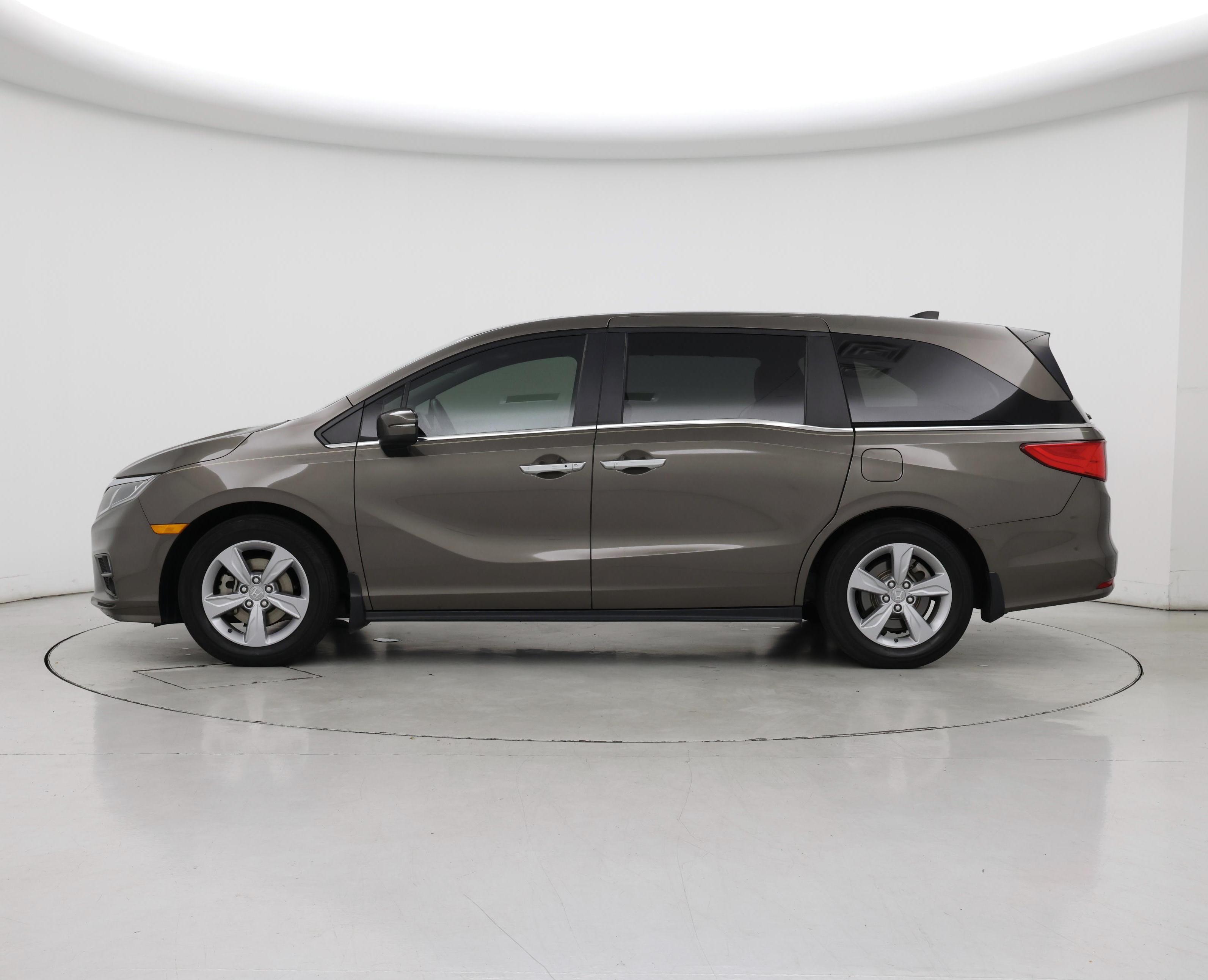 Thumbnail: 2020 Honda Odyssey - 3