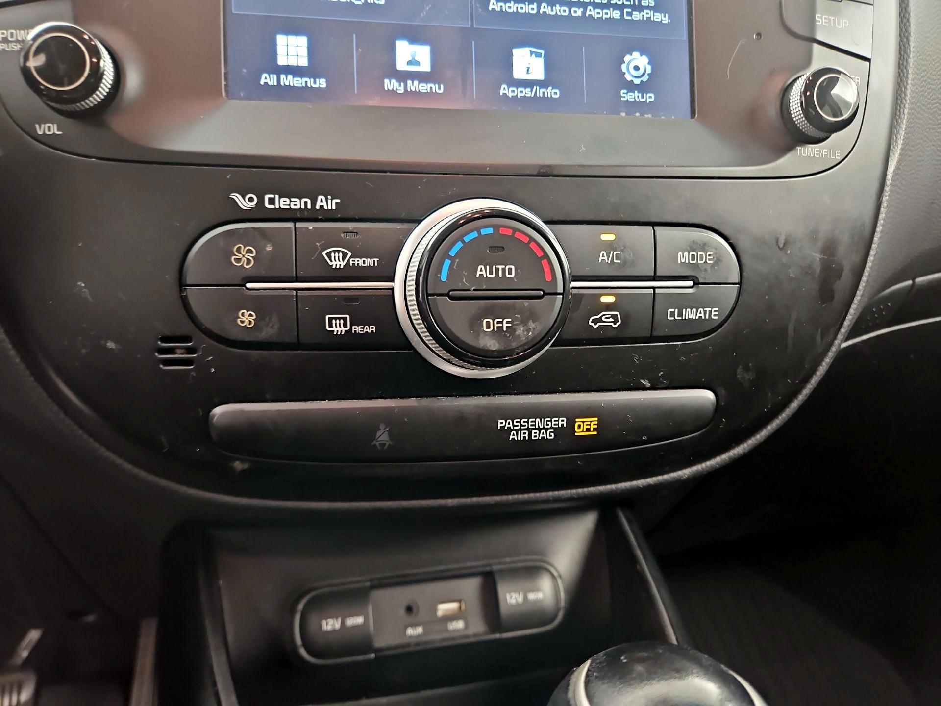 Thumbnail: 2018 Kia Soul - 16