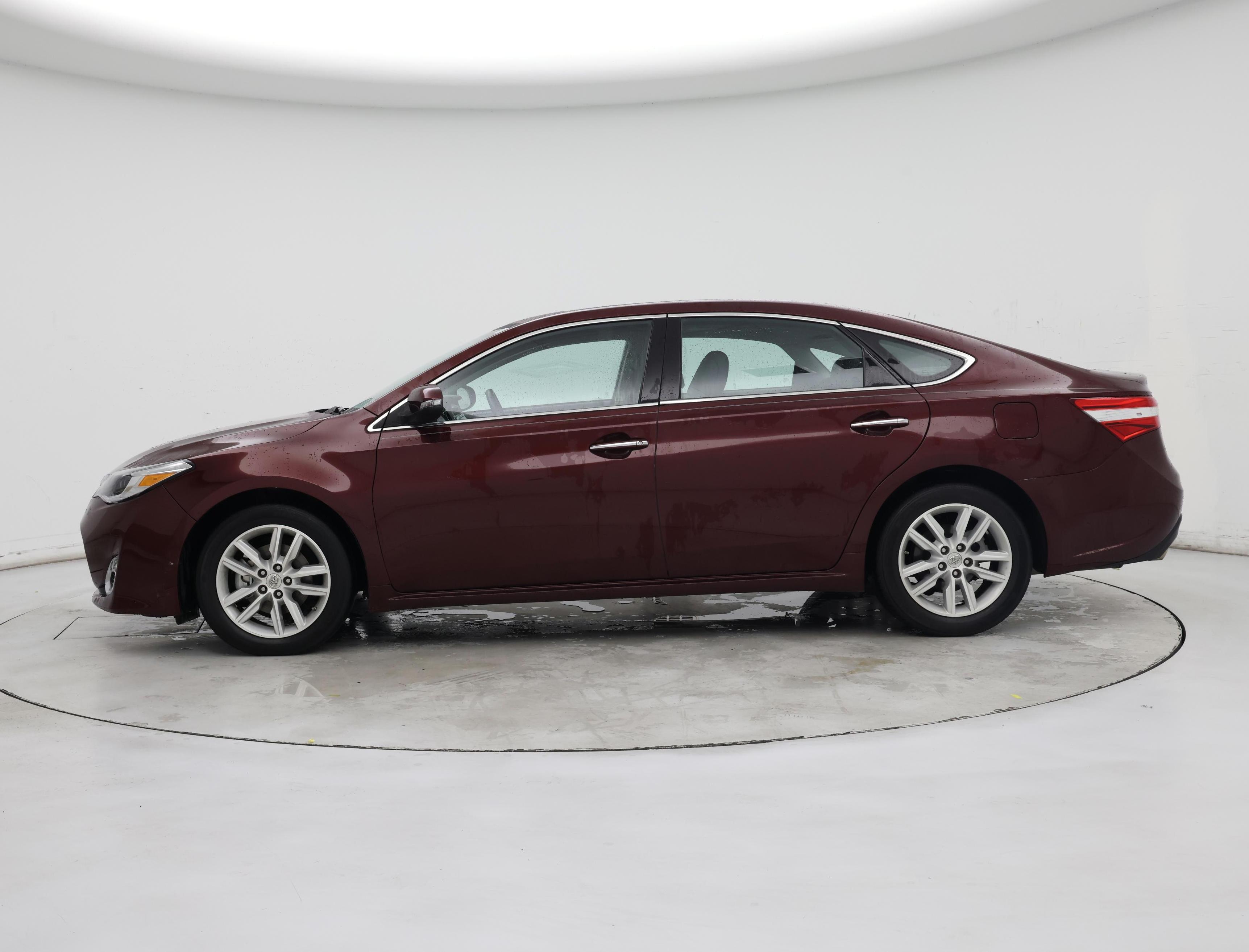 Thumbnail: 2014 Toyota Avalon - 3