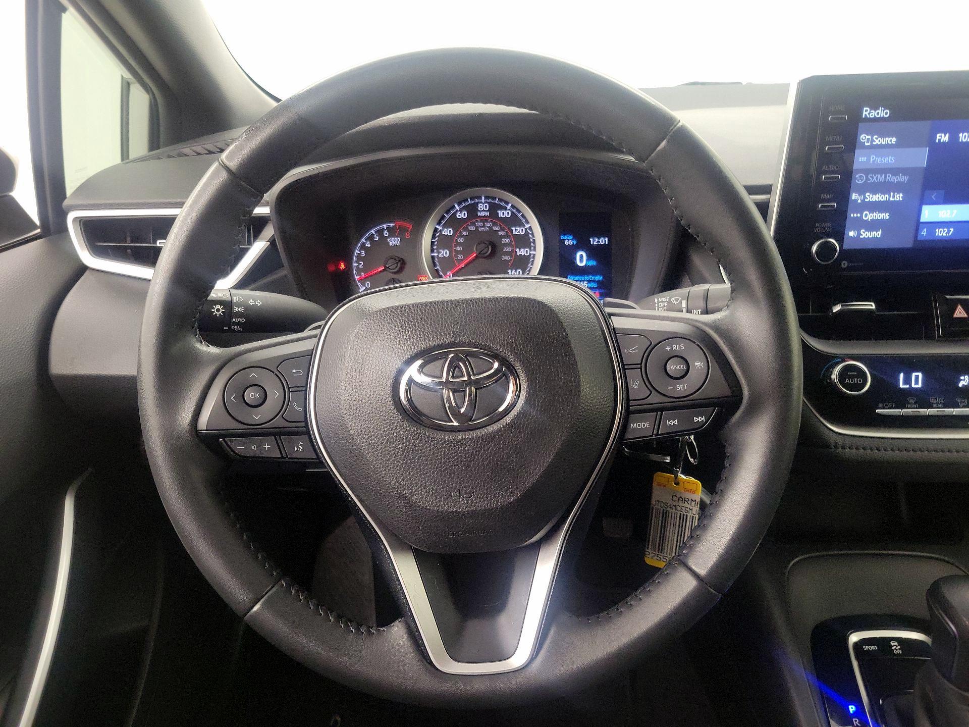 Thumbnail: 2021 Toyota Corolla - 10