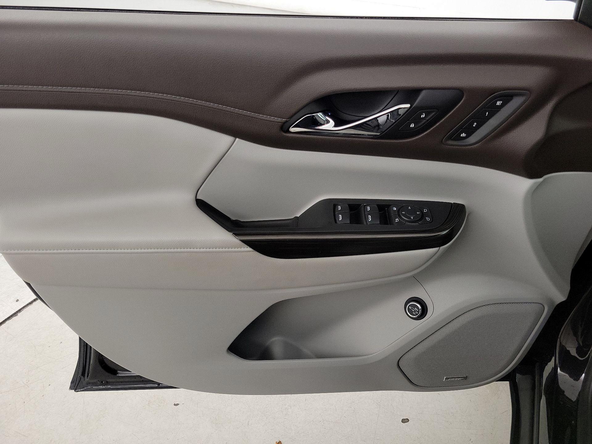 Thumbnail: 2021 GMC Acadia - 12