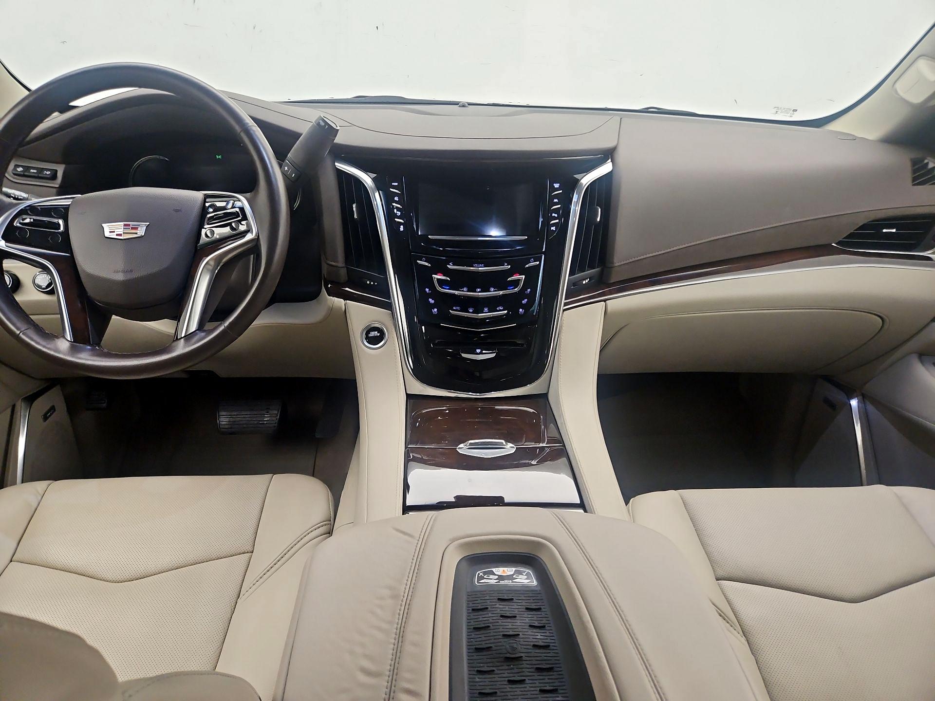 Thumbnail: 2017 Cadillac Escalade - 9