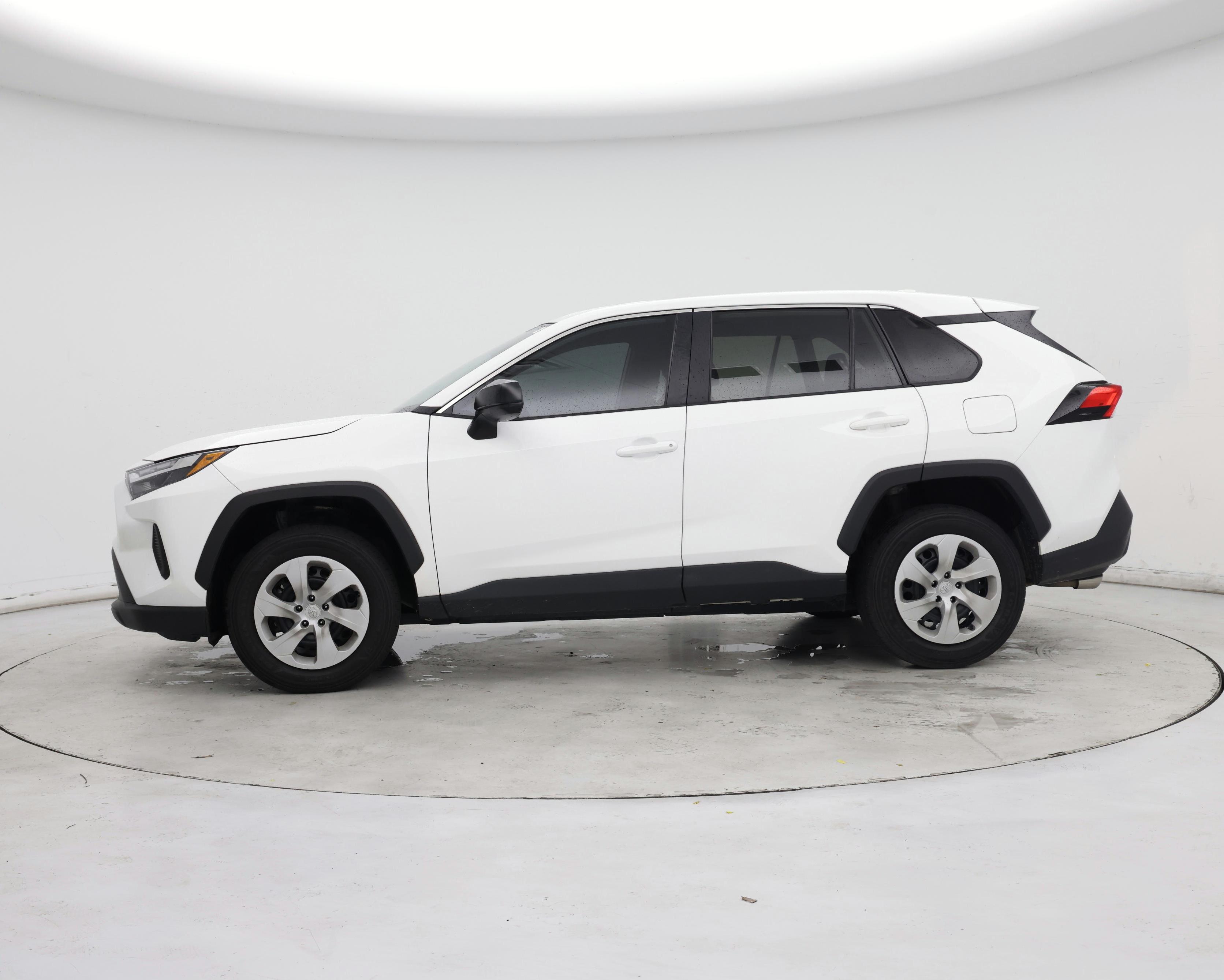Thumbnail: 2024 Toyota RAV4 - 3