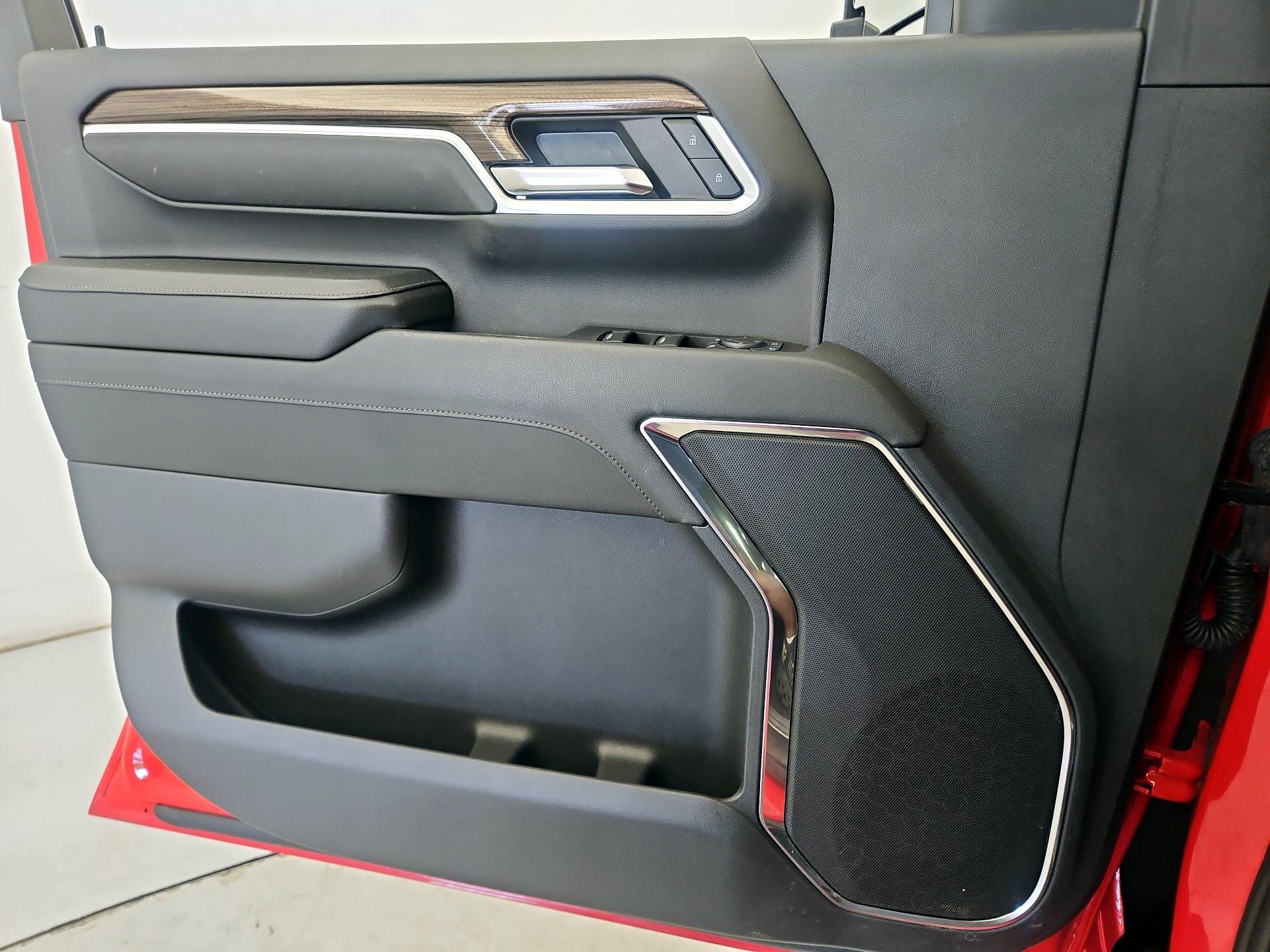 Thumbnail: 2024 Chevrolet Silverado 2500 - 12
