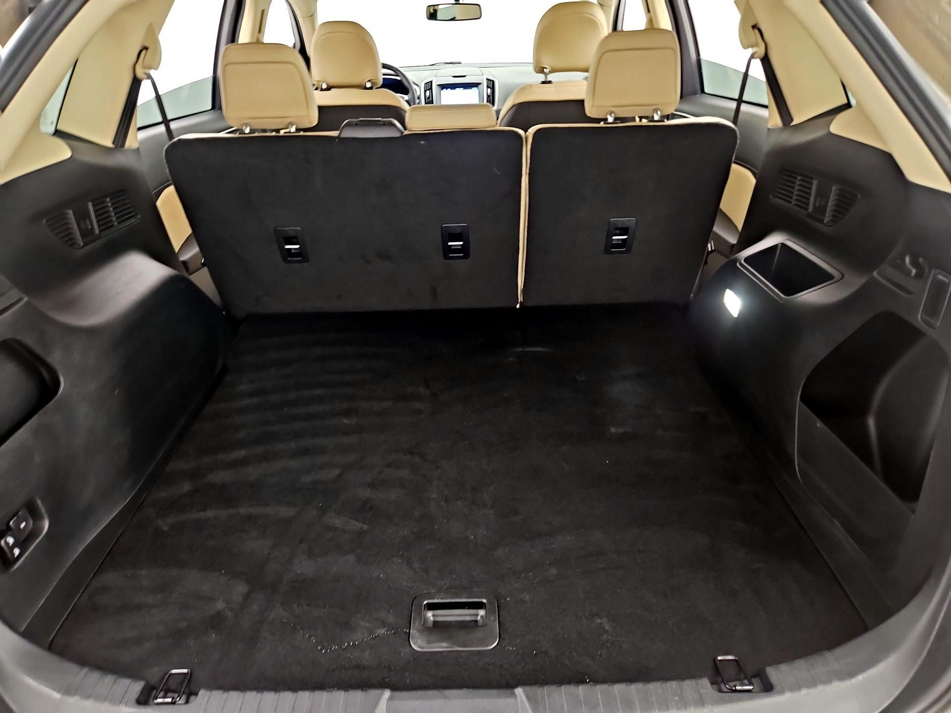Thumbnail: 2017 Ford Edge - 20