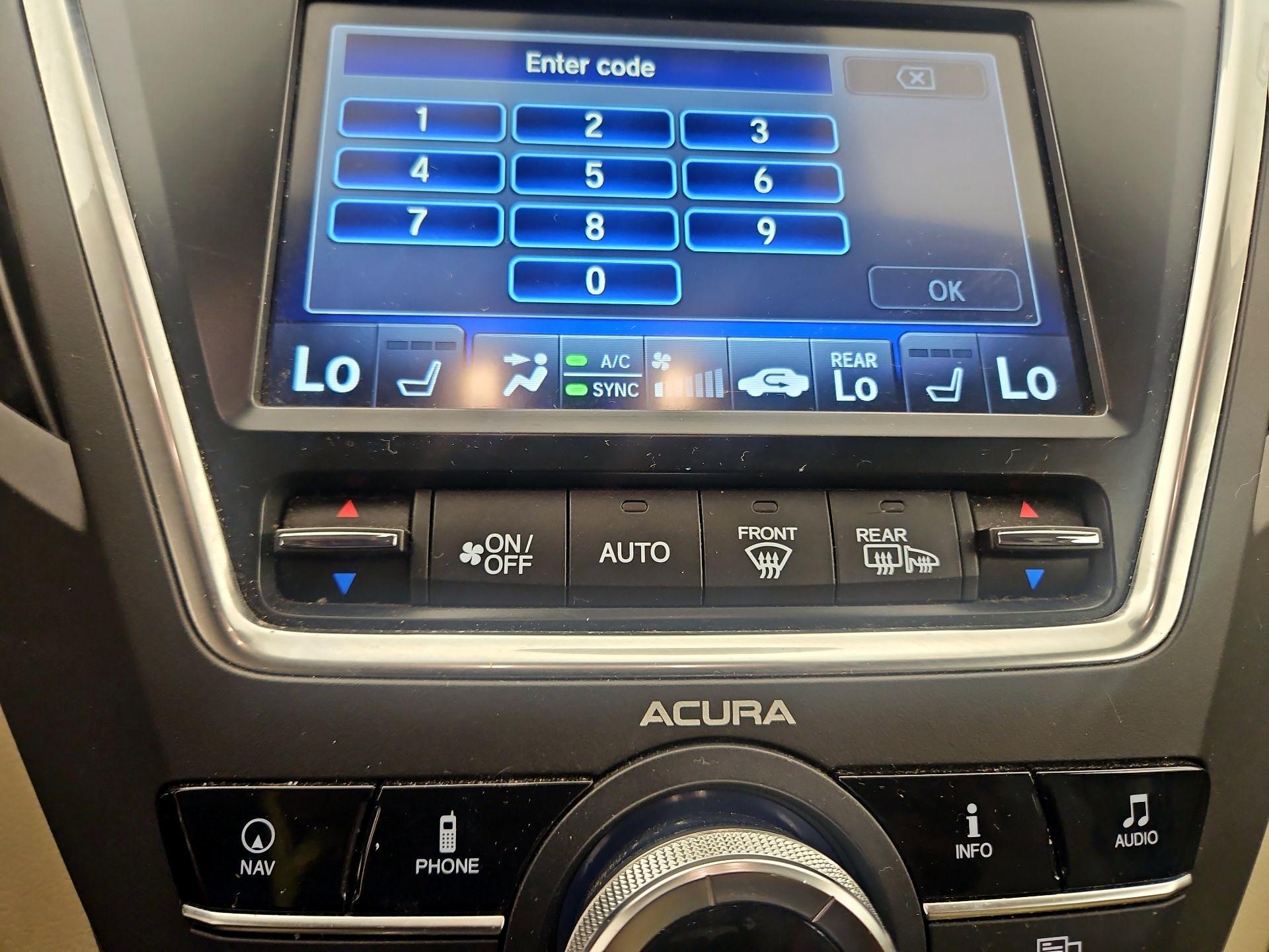 Thumbnail: 2017 Acura MDX - 16